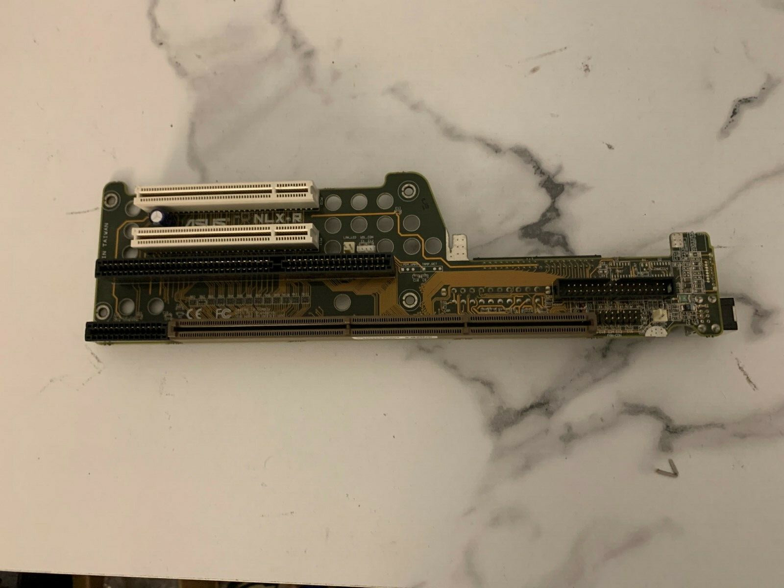 ASUS NLX-R Riser card Revision 1.03 For use w/ASUS P2B-N & MES-N Motherboard
