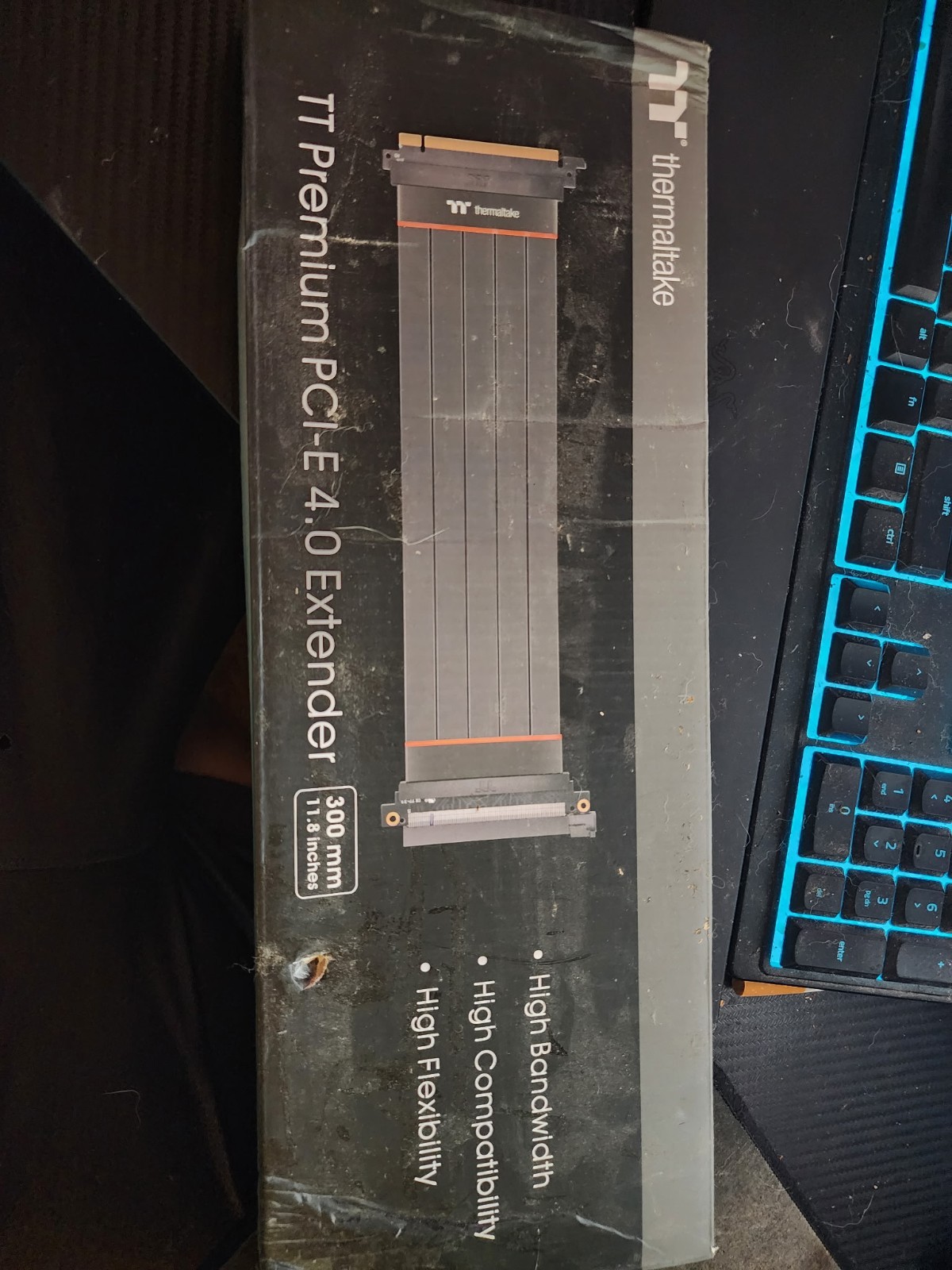 Thermaltake premium pci-e 4.0