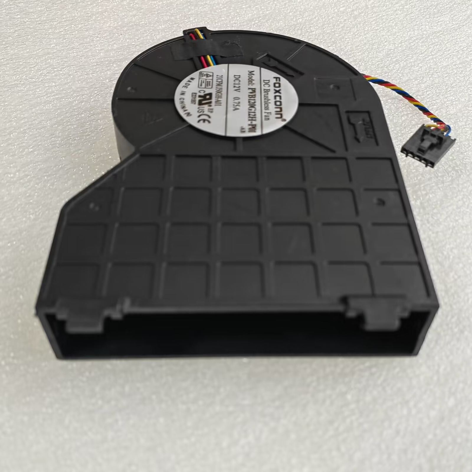 For DELL 790 990 390 chassis Fan Foxconn PVB120G12H-P01 DC12V 0.75A 4-Pin