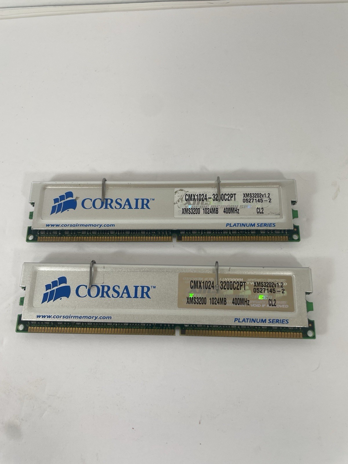 2GB 2x1GB PC3200 DDR-400 CORSAIR XMS PLATINUM Memory Kit CMX1024-3200C2PT DDR1