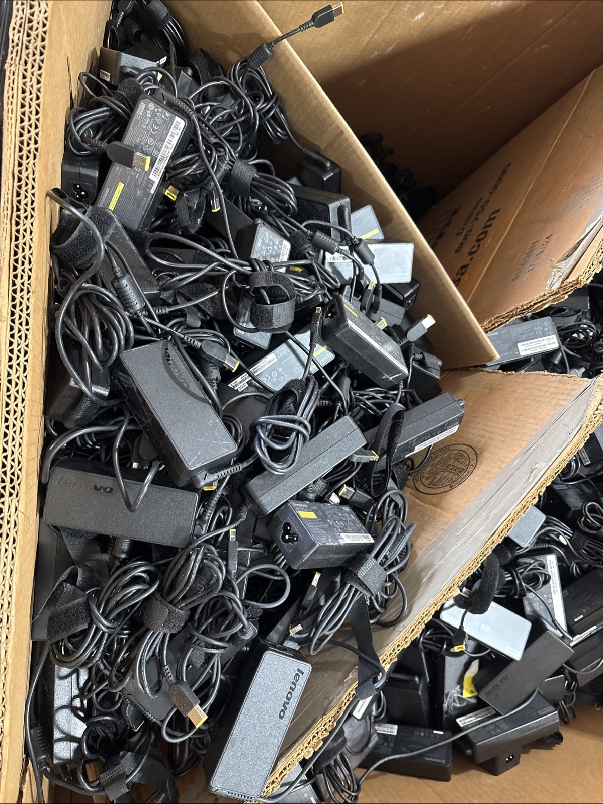 Lenovo A17-065N2A 20V 3.25A 65W Yellow Square Tip AC Adapter (Lot of 10)
