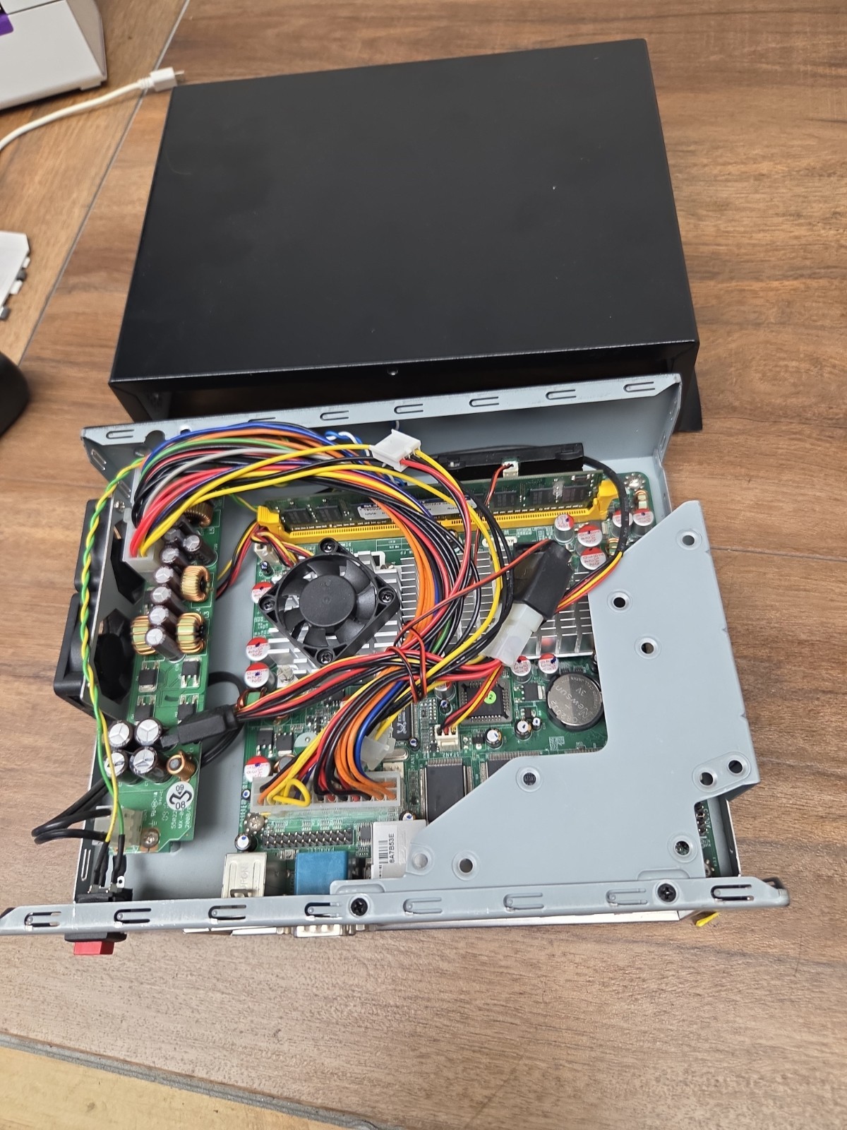 Jetway 7F2WE1G5S-OC-LF Mini-ITX Motherboard