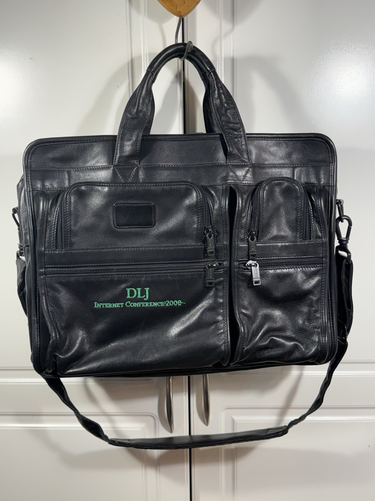 TUMI 9621D3 Black Leather Expandable Briefcase Bag Fits 17”  Laptop Vintage