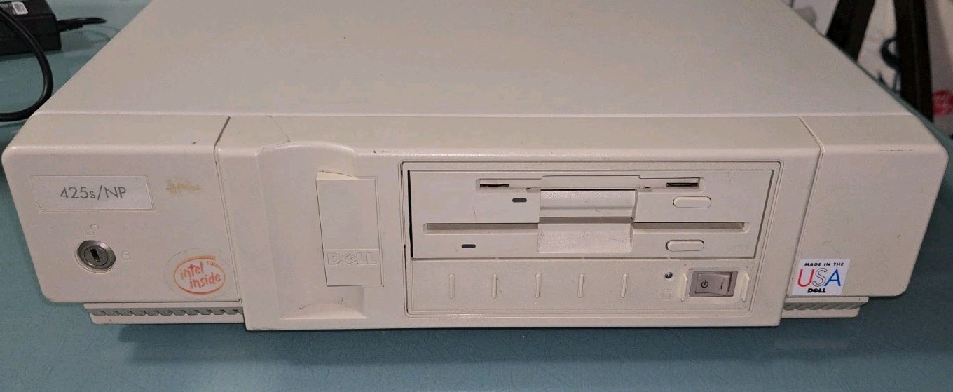 Vintage Dell 425s/np Desktop Computer  READ LISTING