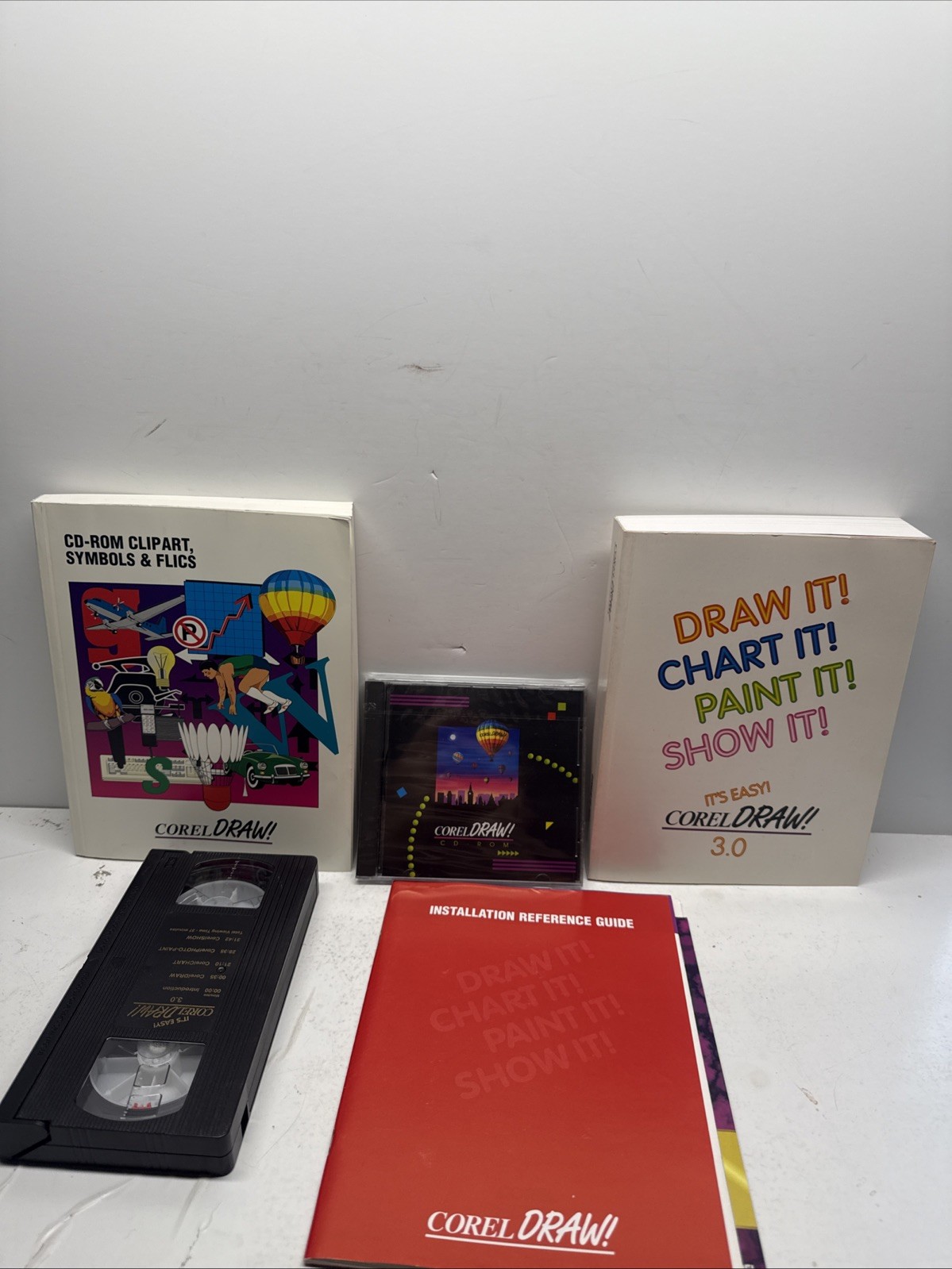 Corel DRAW 3.0 Vintage Computer Software with Manuals And VHS
