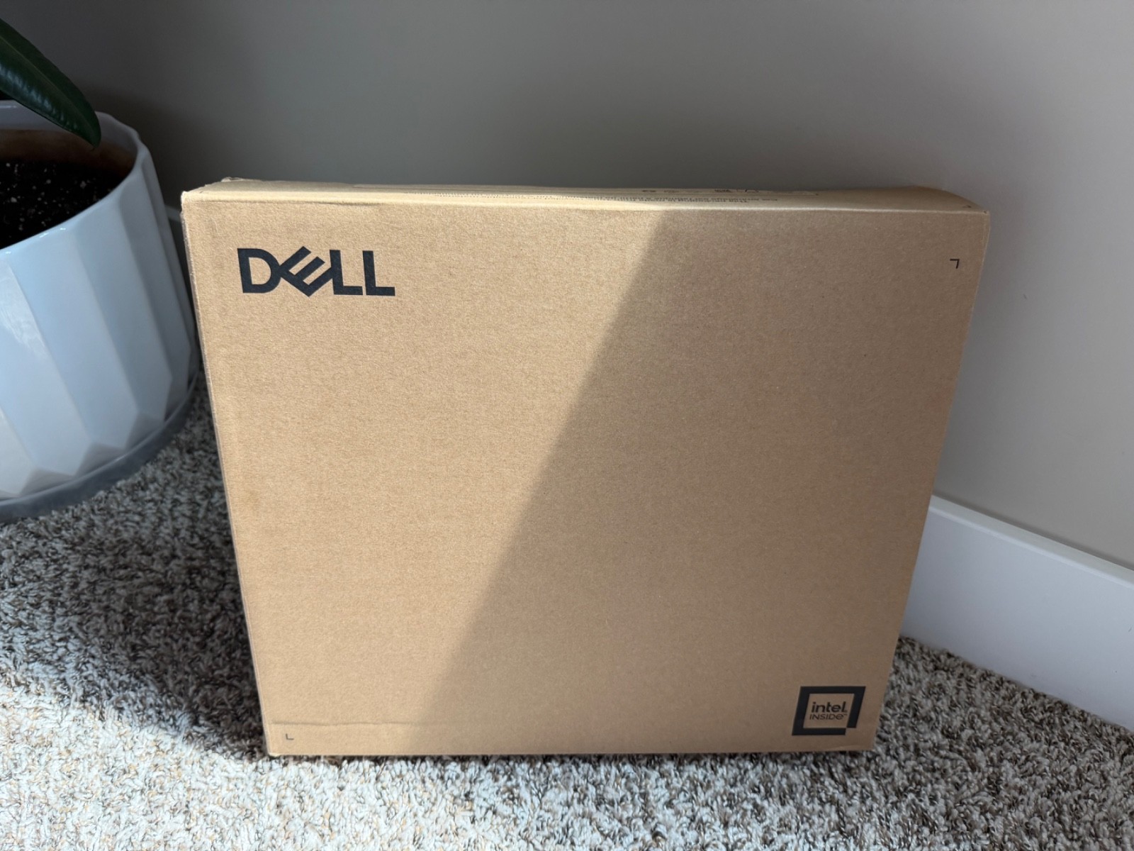 Dell Pro 14 SKU (PC14250, Core 5-120U, 16GB/512GB), Brand New, Sealed Box