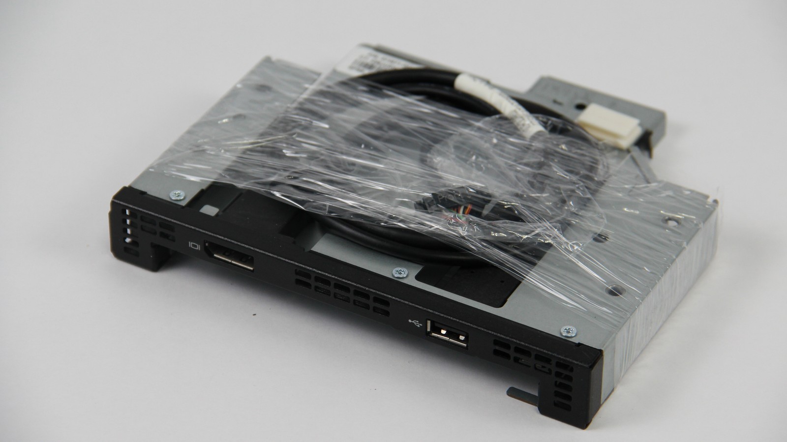 HPE 875560-001 8 SFF DP/USB/Optical