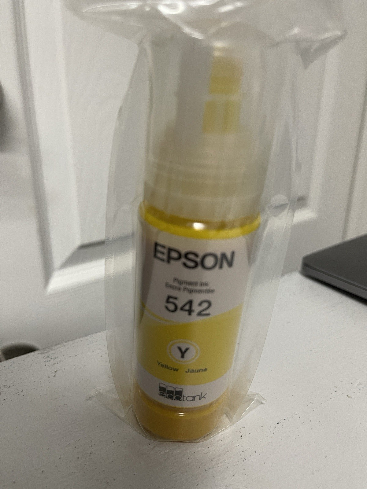 Epson Genuine 542 EcoTank Ink Bottles - 1 Yellow - exp: 11/2028