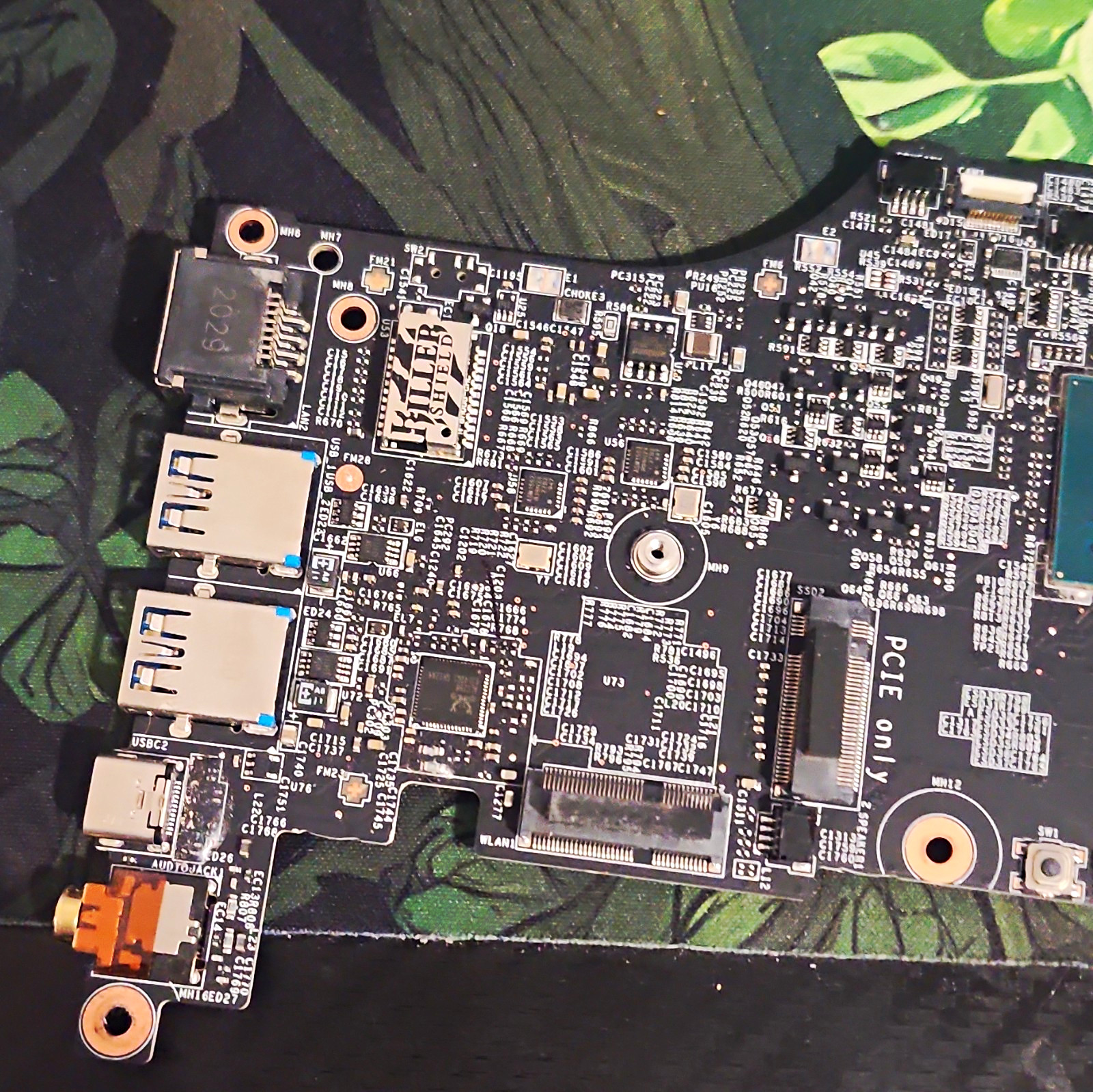 UNTESTED / FOR PARTS: MSI GS66 Stealth Motherboard i7-10750H RTX 2060 (MS-16V1)