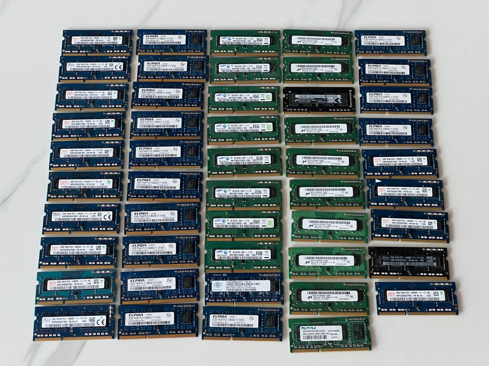 Lot of 49x SK Hynix Samsung Micron 2GB PC3-12800S DDR3 1600MHz Laptop RAM Memory