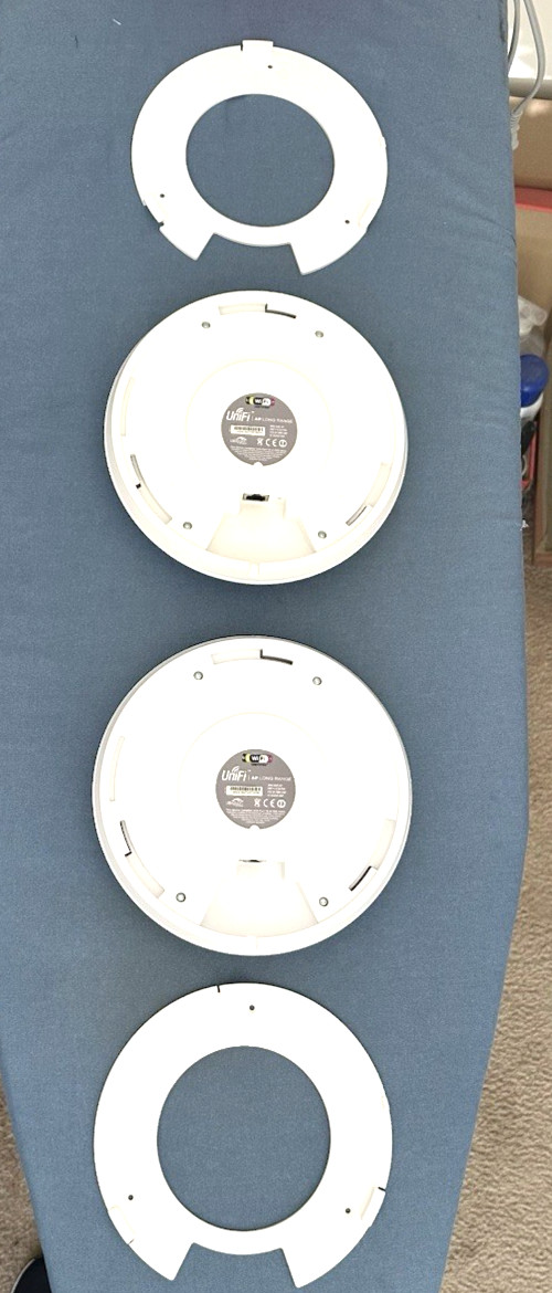 2 Ubiquiti UniFi UAP-LR PoE AP Long Range Wireless Access Points