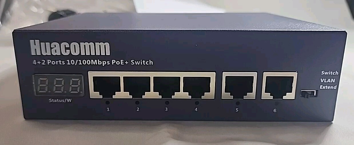 NIB 6-Port 10/100Mbps PoE Switch with 4 PoE Ethernet Ports AC100-240V W/ Display