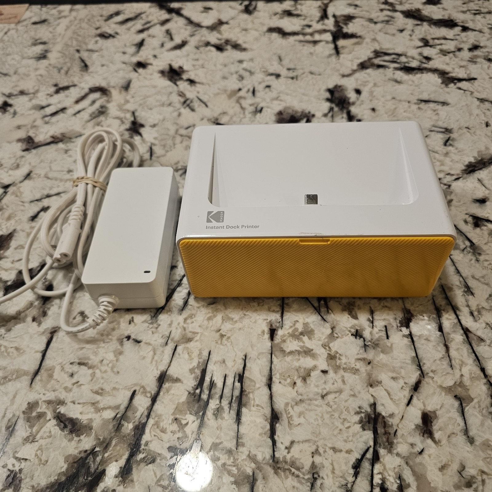 Kodak Instant Dock Printer Model PD460 4” x 6” Prints Tested As Is