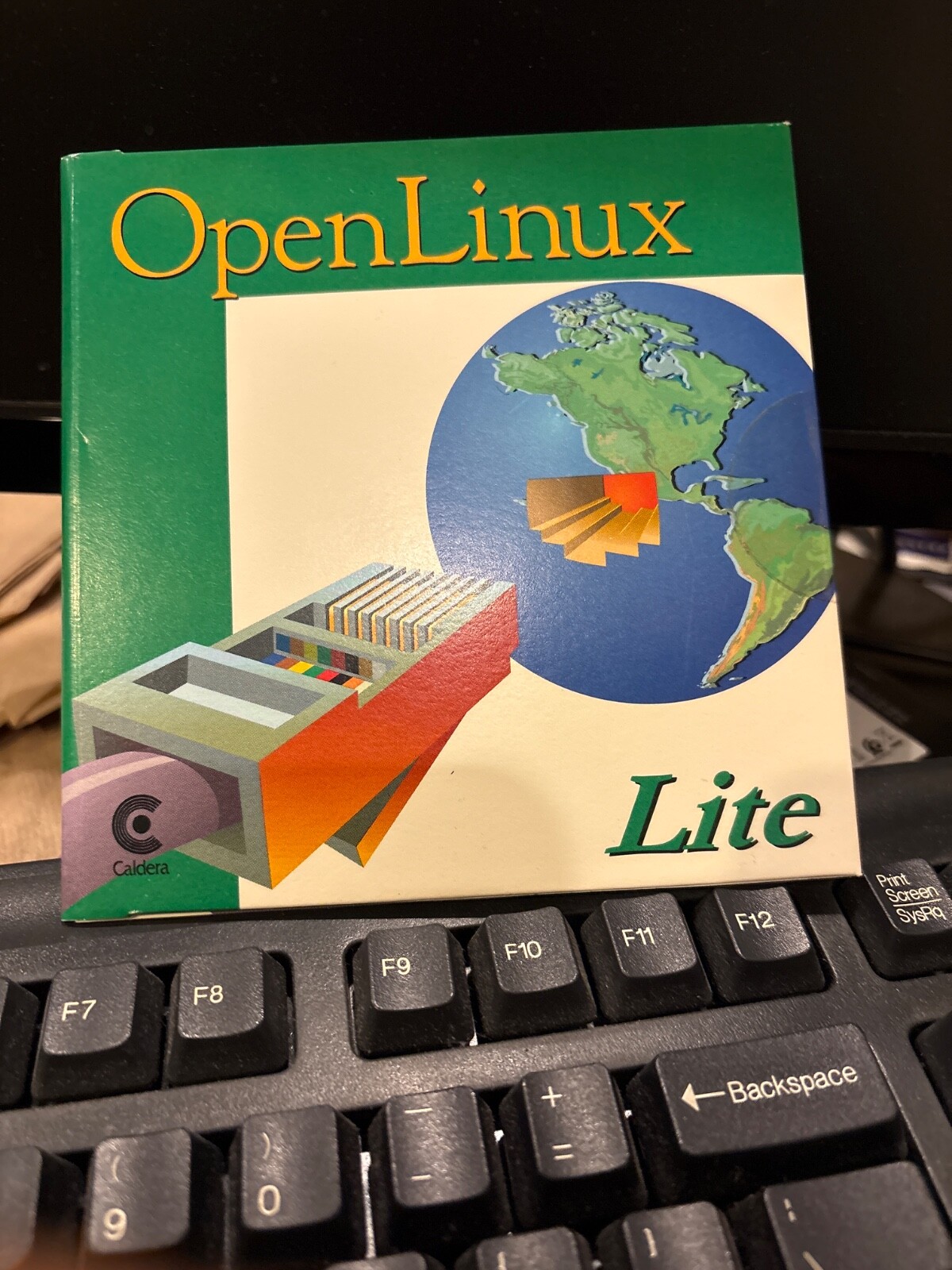 BRAND NEW  SEALED UNUSED CALDERA OpenLinux Lite