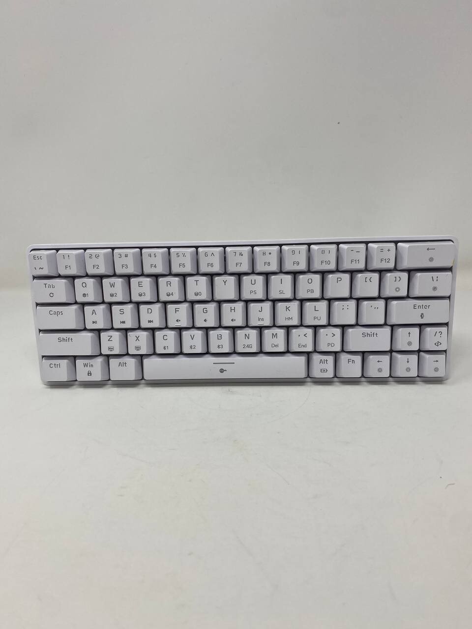 TMKB T63 Gaming Keyboard Wireless,Triple Mode BT5.0/2.4G/USB White-Blue Switch