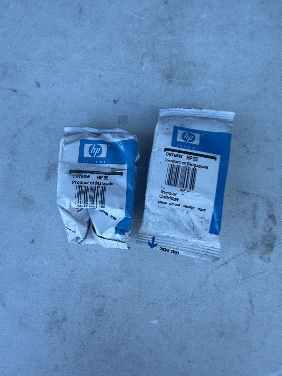 Lot of 2 HP 93 Tri-Color Ink Cartridge C9361W Genuine Factory Sealed New YT12