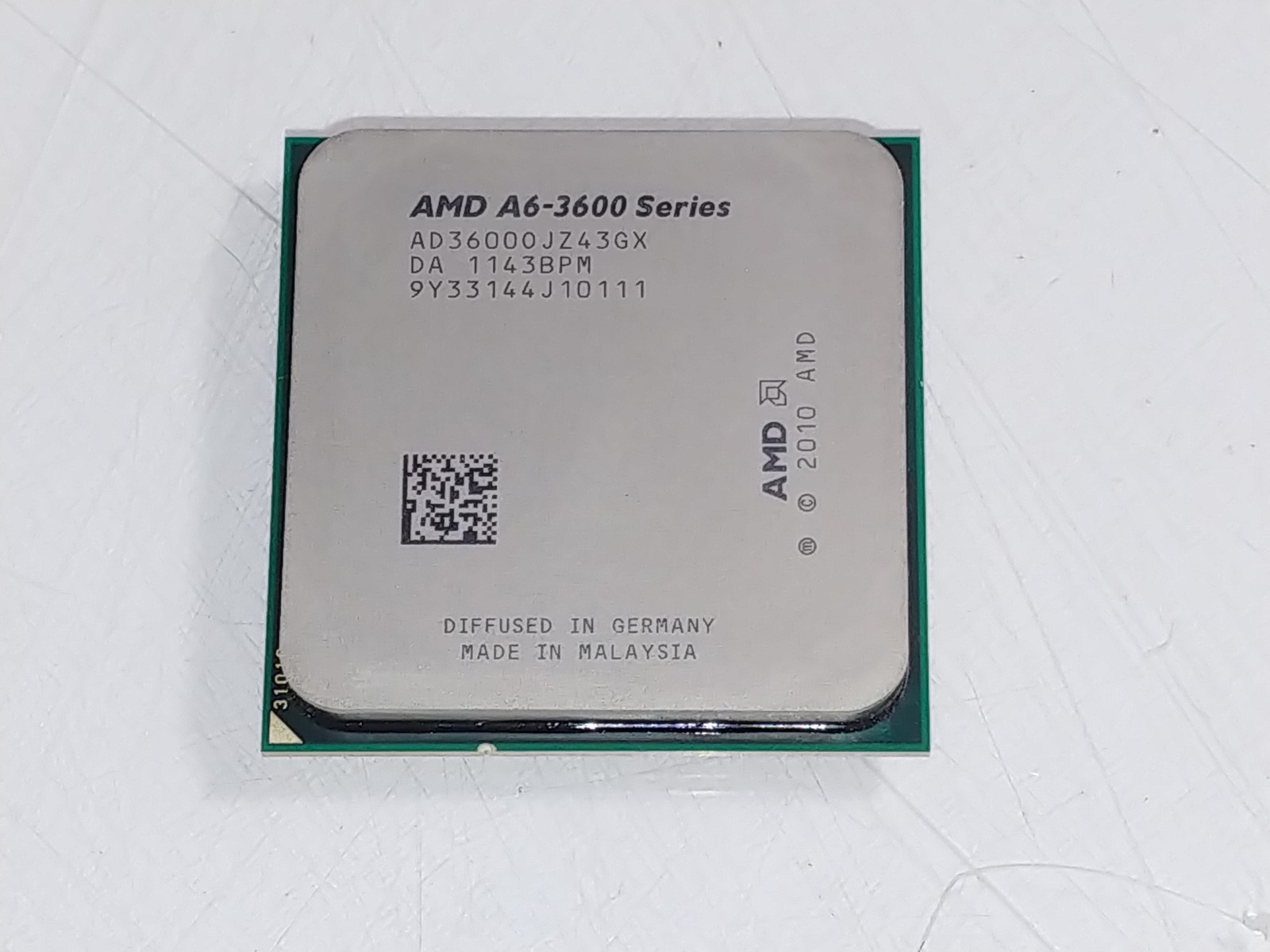 AMD A6-3600 2.1 GHz Socket FM1 Desktop CPU Processor AD3600OJZ43GX