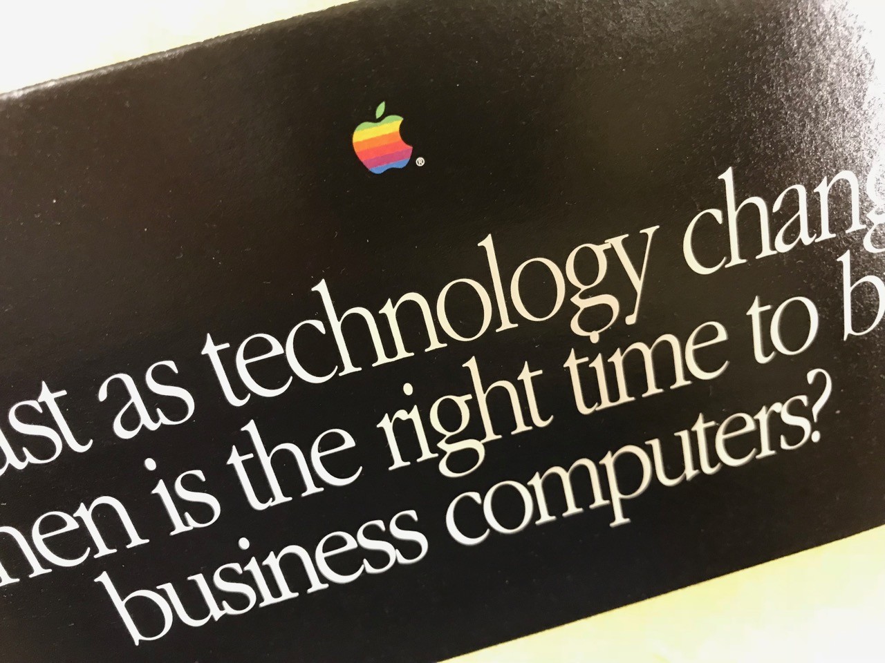 SELLER EXCLUSIVE --- MACINTOSH FLYER "Right Now" ---  Apple Computer VERY RARE