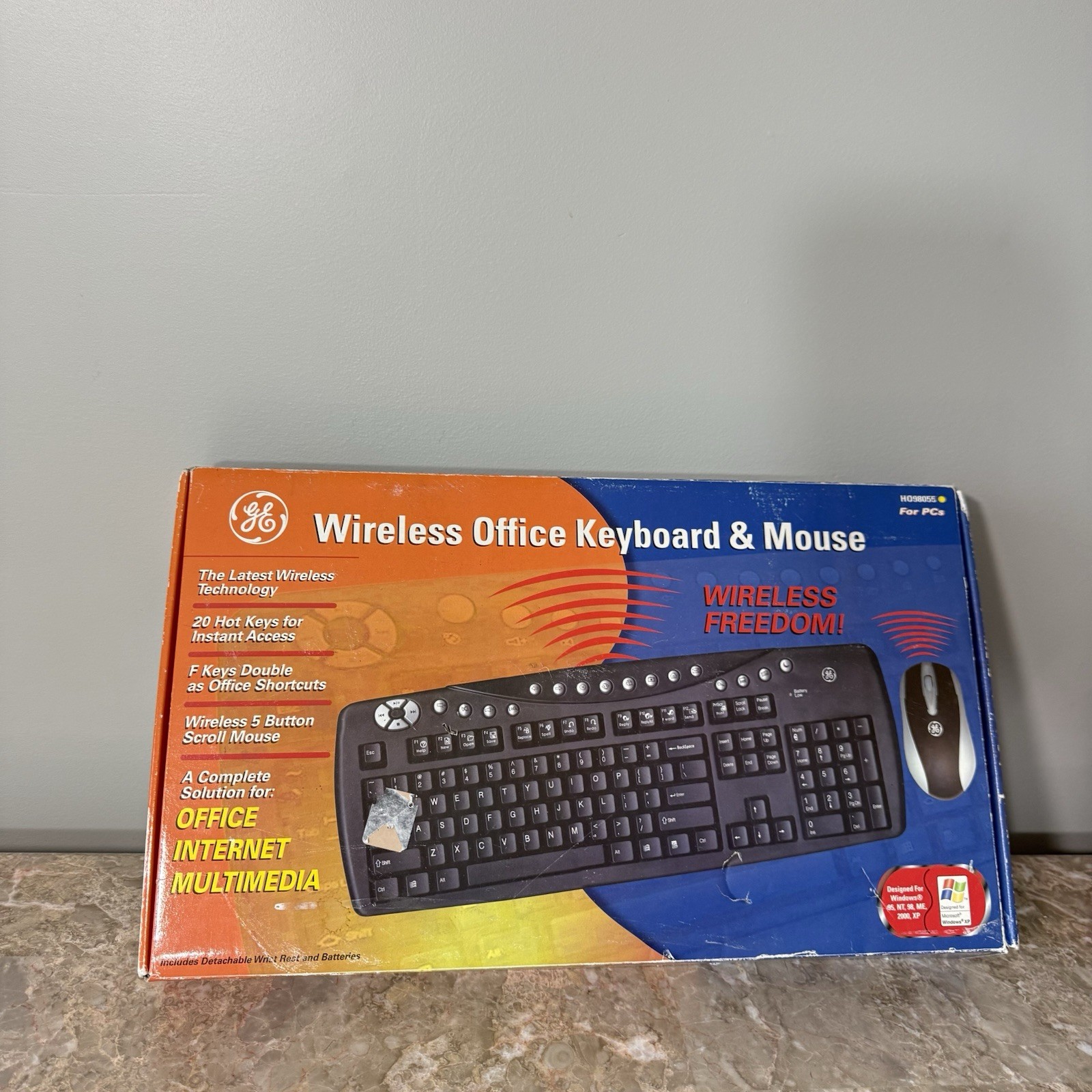 VTG GE Wireless Office Keyboard And Mouse Windows 95, NT, 98, ME H098055 New