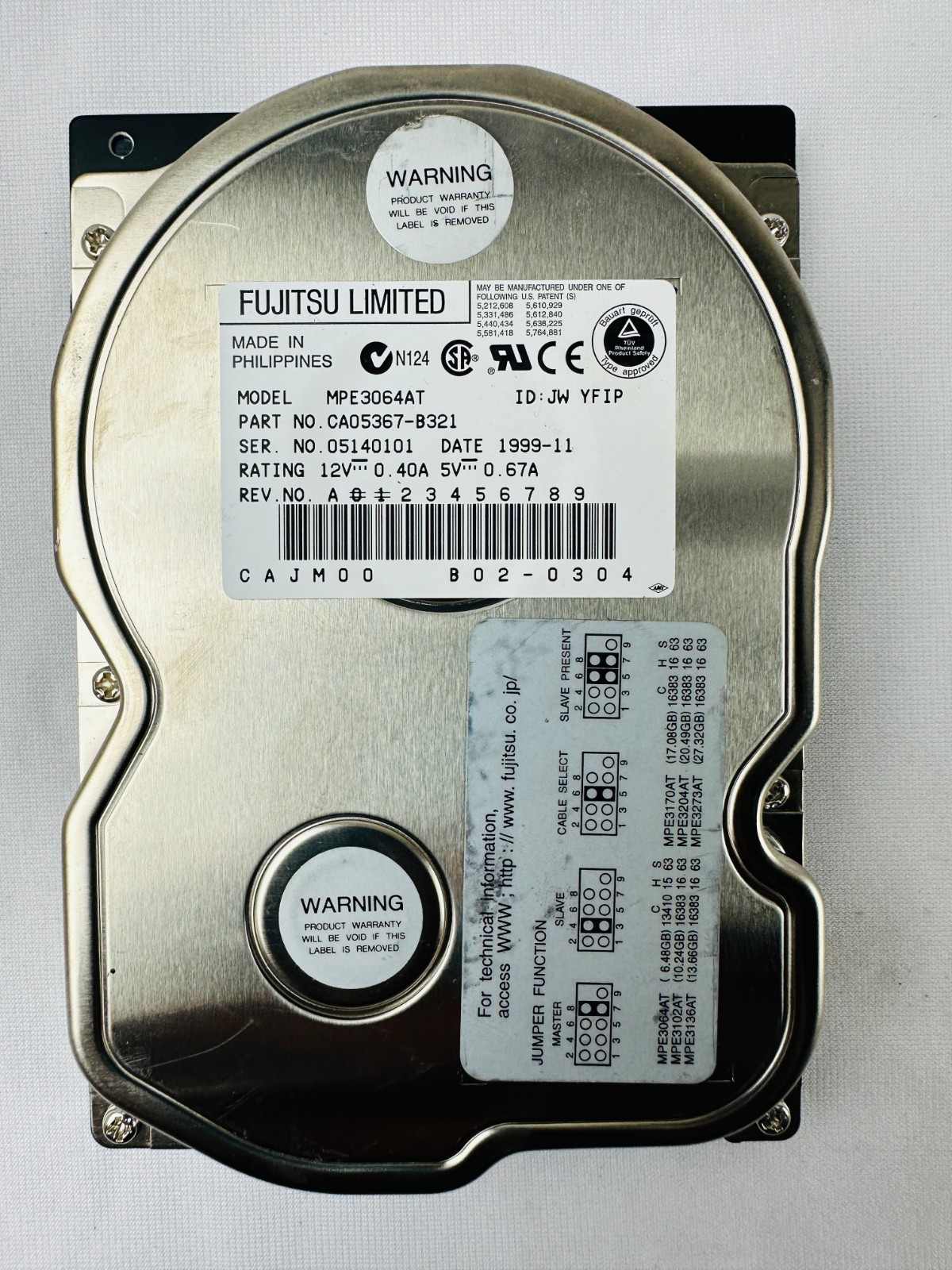 Fujitsu Limited MPE3064AT CA05367-B321 Hard Disk Drive