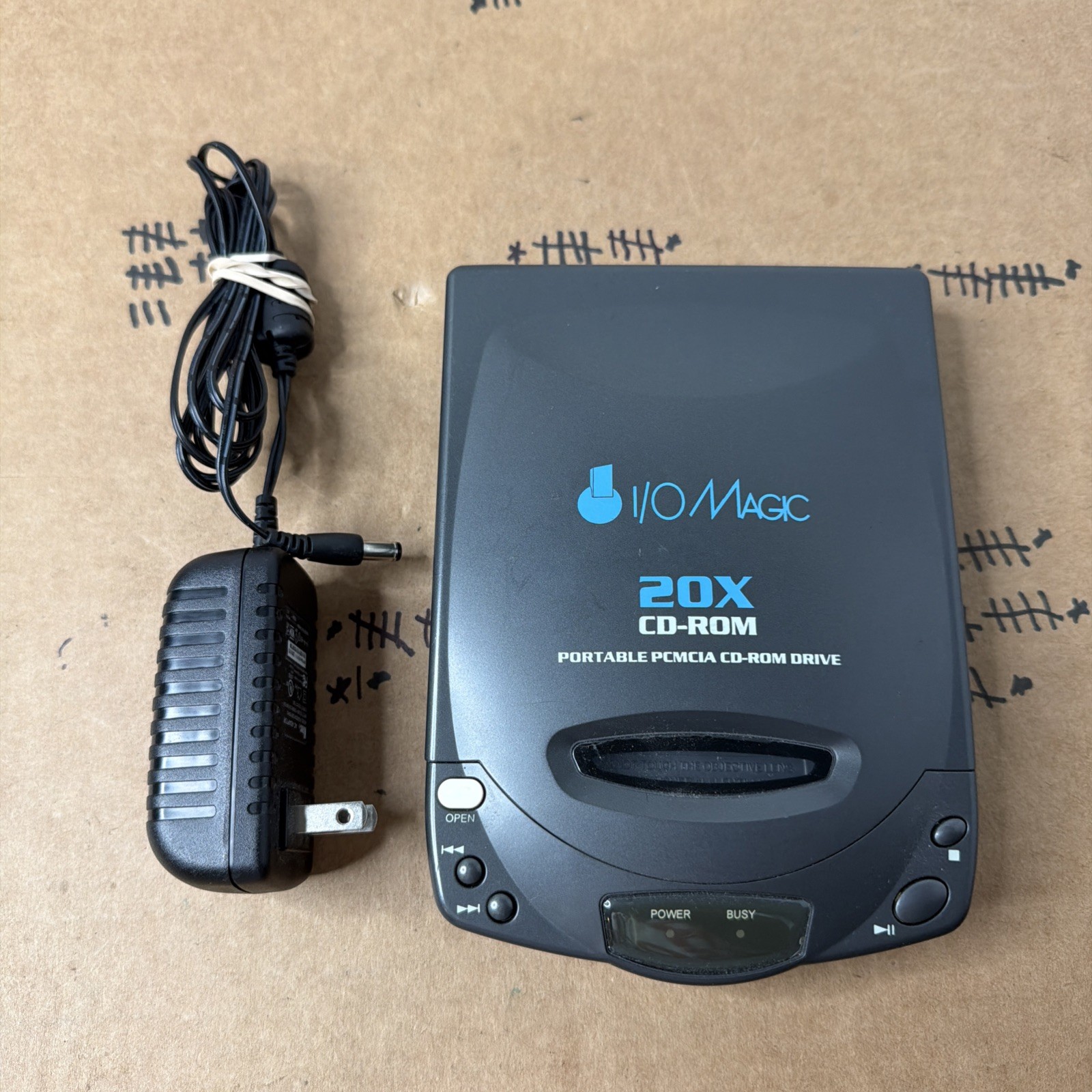 I/O Magic MagicSPIN Multi Read 8X CD-ROM Untested