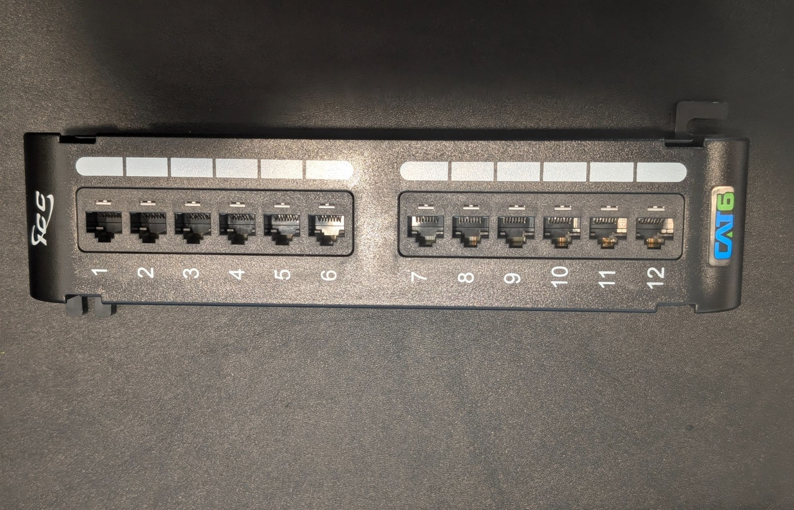 NEW ICMPP1260V Patch Panel, Vertical, Cat 6, 12-Port