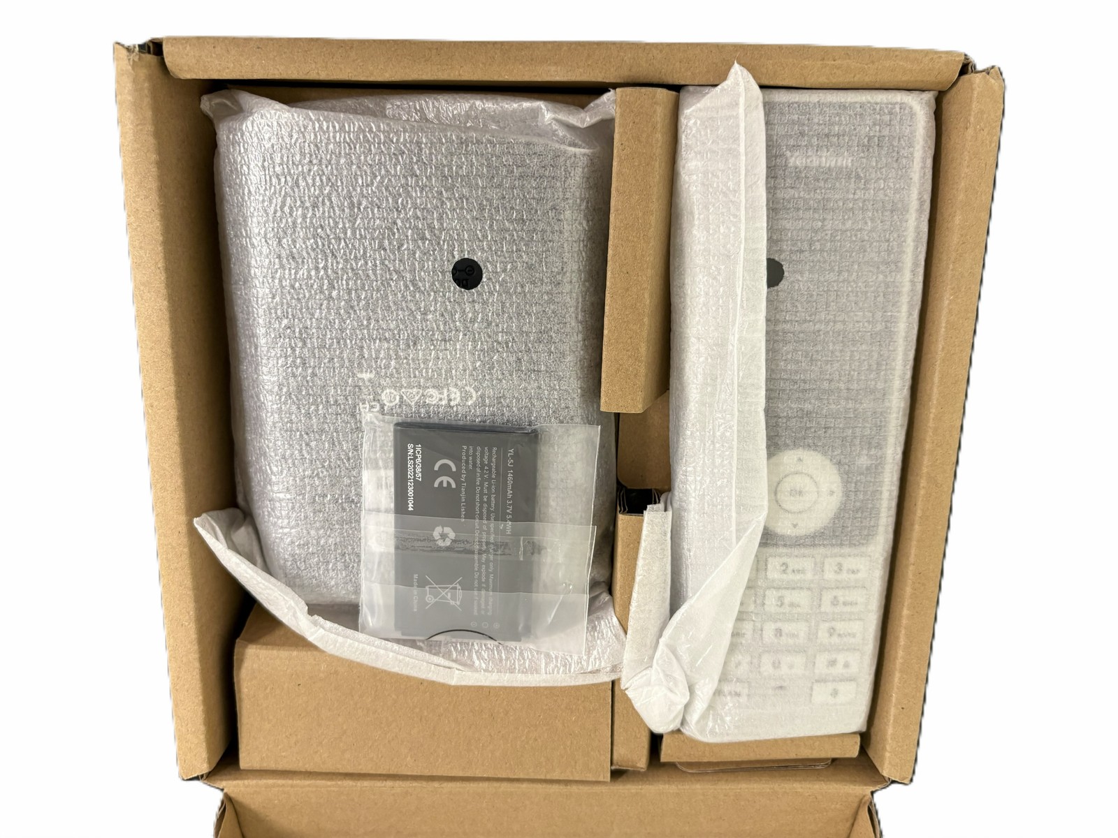 YEALINK W76P DECT IP Phone System (W56H and W70B)