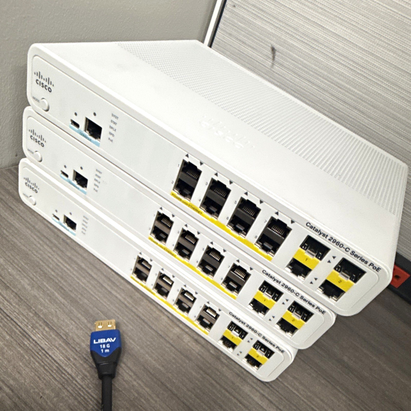 Cisco Catalyst 2960-C PoE 8-Port Gigabit L2 Managed Rack Switch USB RJ-45