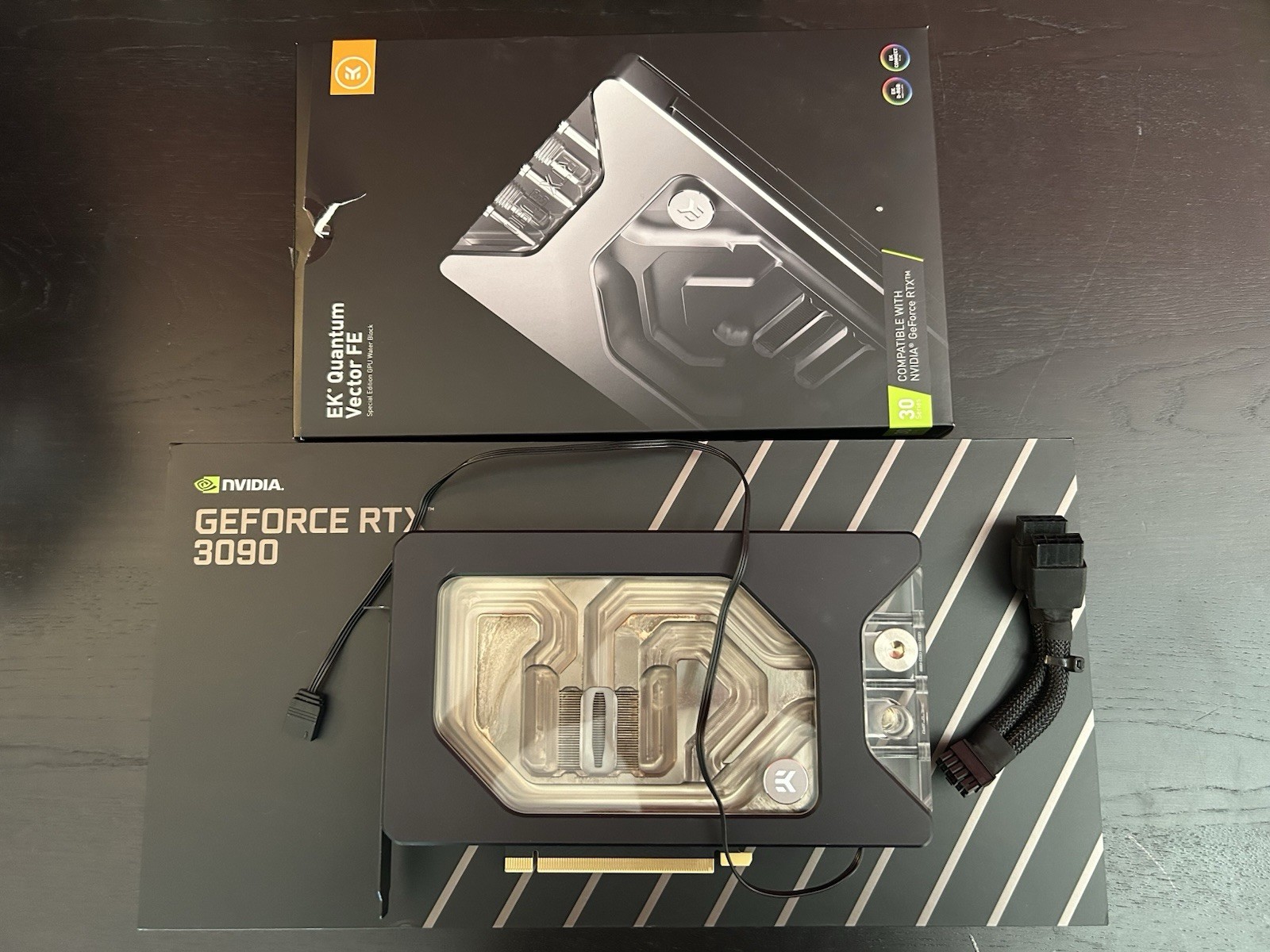 NVIDIA GeForce RTX 3090 Founders Edition w/ EK Quantum Vector FE waterblock