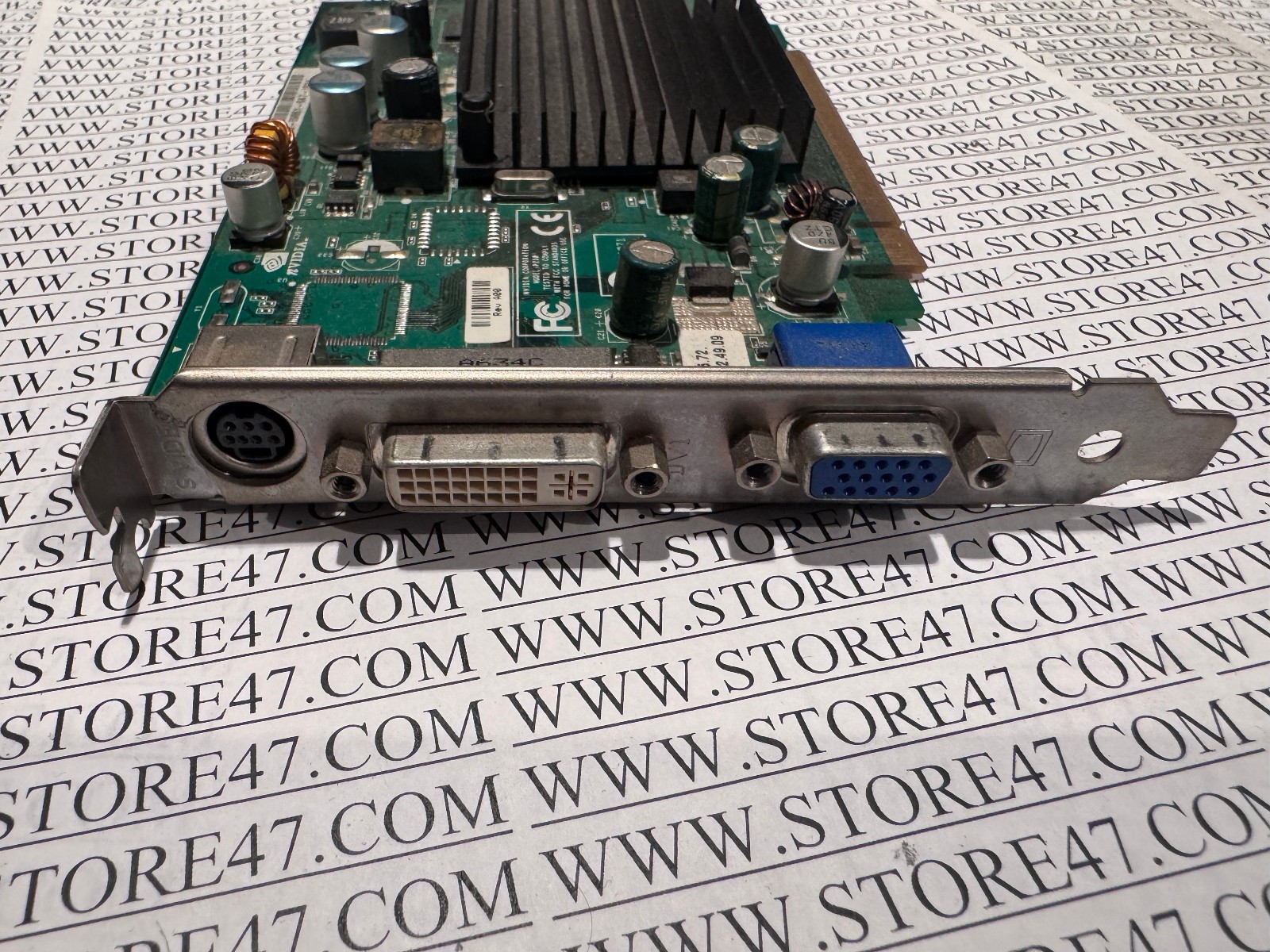 Vintage NVIDIA Model P280 0DT240 VGA DVI S-Video Graphics Card 128mb