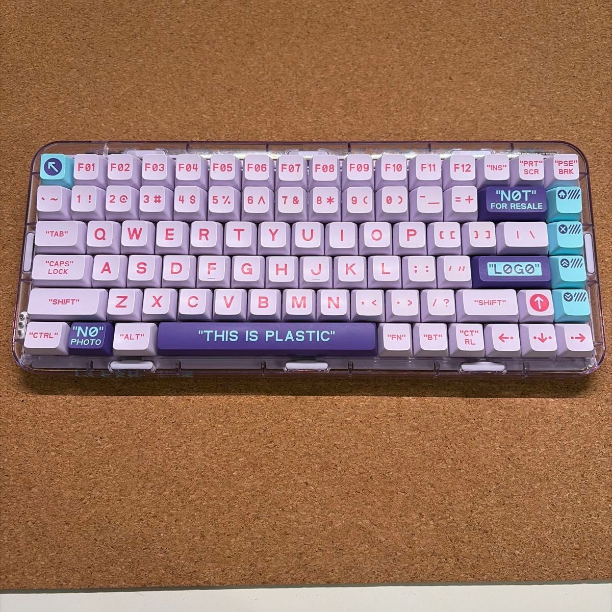 Melgeek Mojo 84 Mechanical Keyboard TTC Frozen Silent Switch V2 Vaporwave Tested