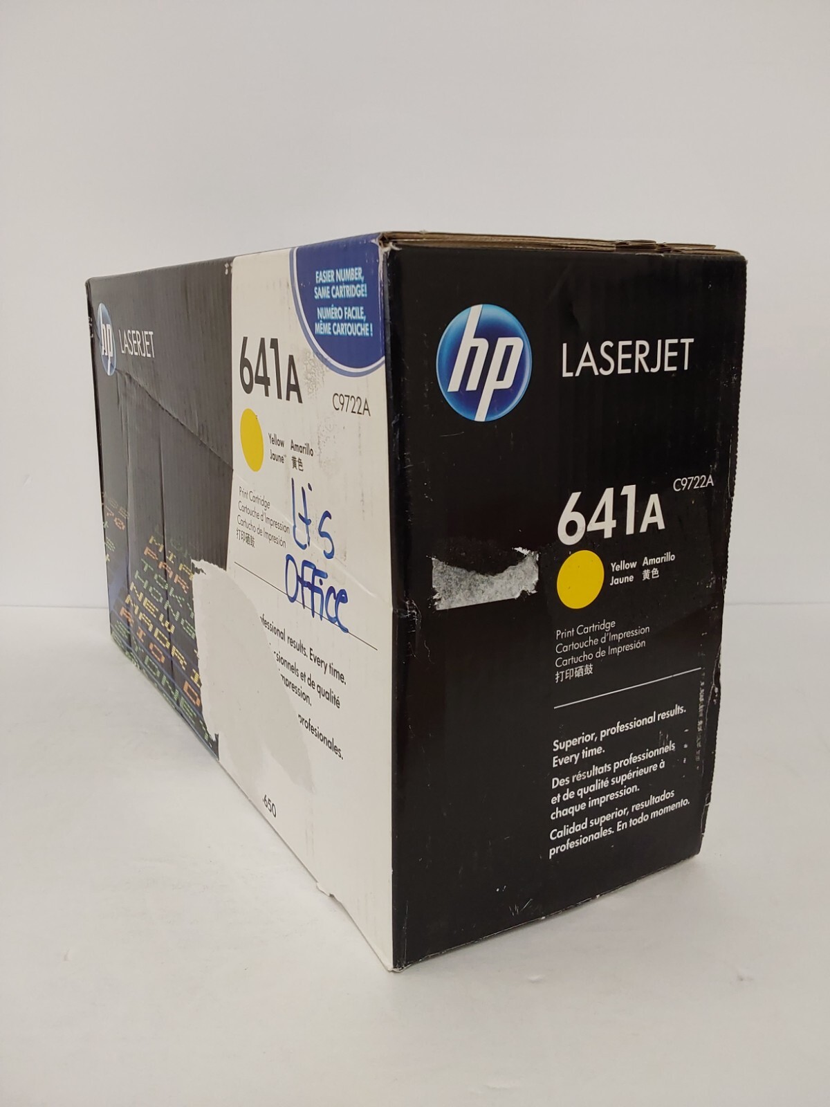 HP 641A Yellow Toner Cartridge LaserJet 4600 (C9722A) Damaged Box