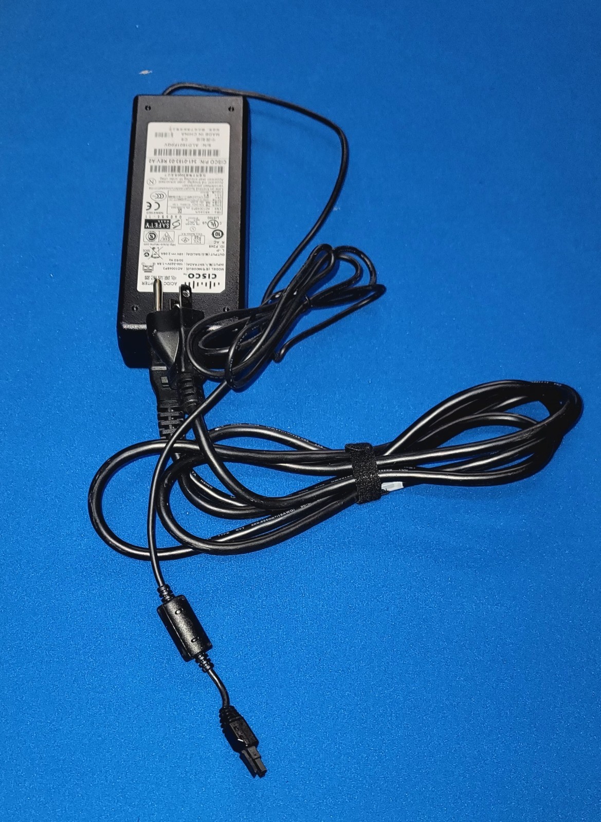Genuine Cisco AC/DC Adapter AD10048P3 48v 2.08A 341-0183-02 Power Supply