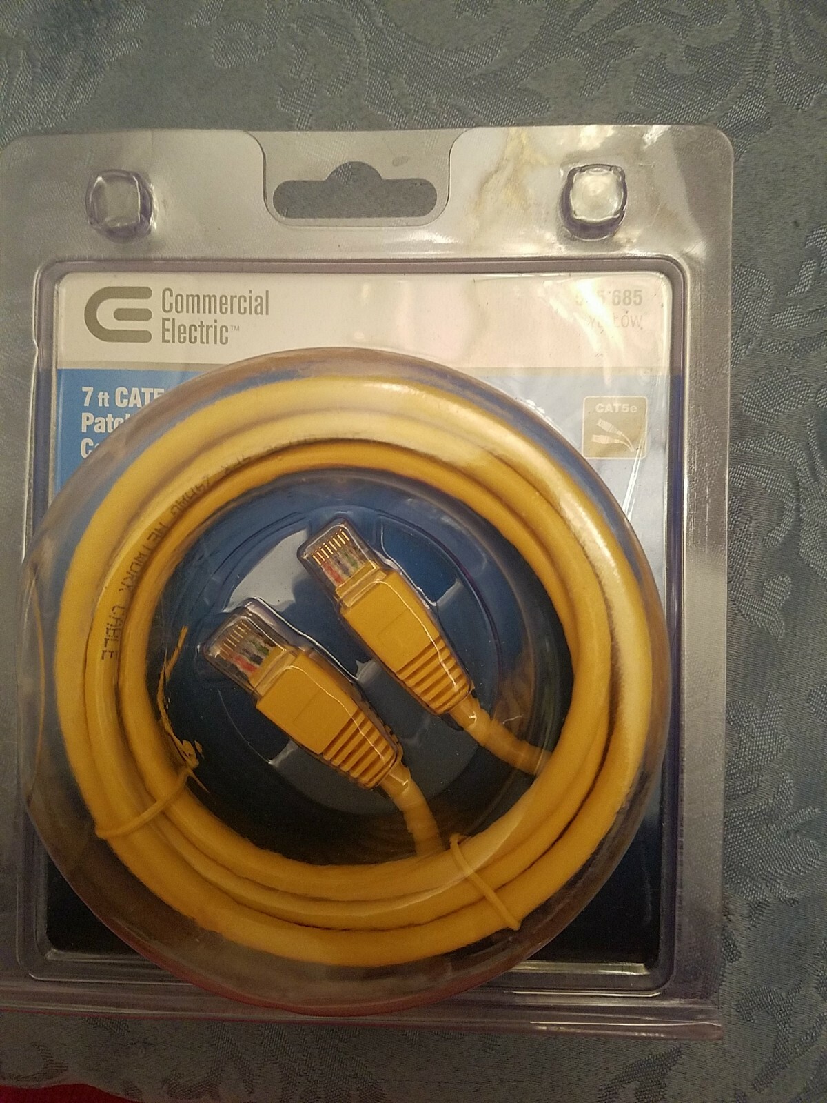 NEW CE TECH 575 685 7FT CAT5E ETHERNET LAN PATCH CORD IDEAL HIGH SPEED NETWORKS