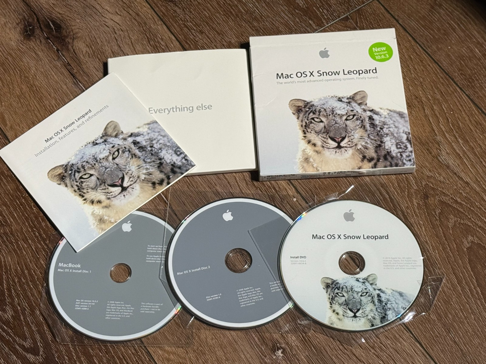 Mac OS X Snow Leopard Operating System Version 10.6.3 Apple Disc Software Retail