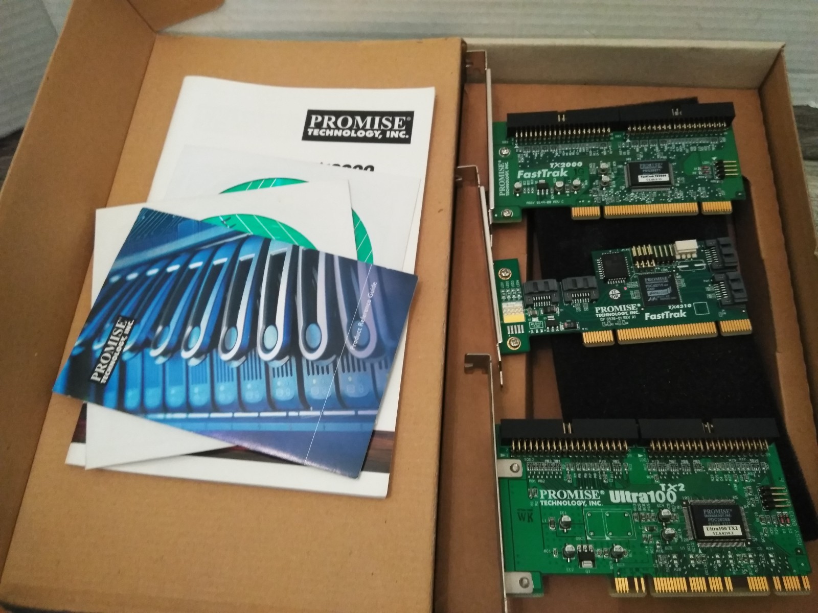 Promise Technology tx2 Ultra100 - fastrak tx2000 - fastrak tx4310 - (bundle)