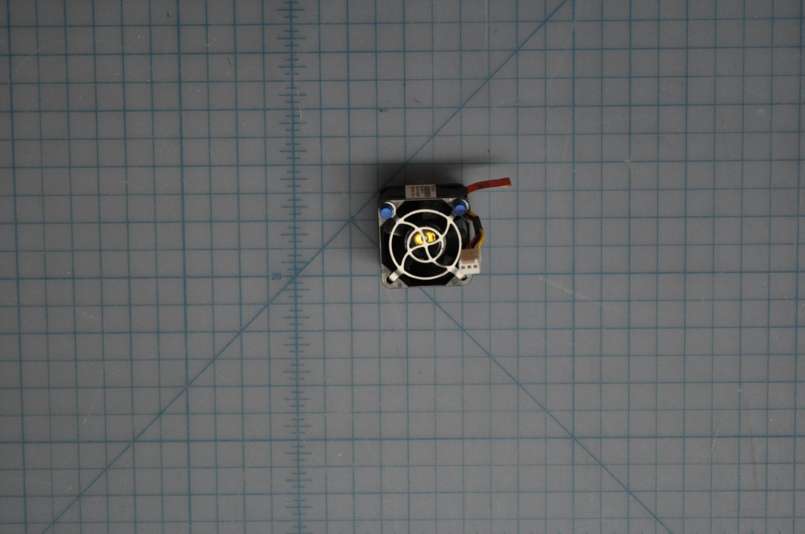 IBM  FAN GRADE A 23K4759
