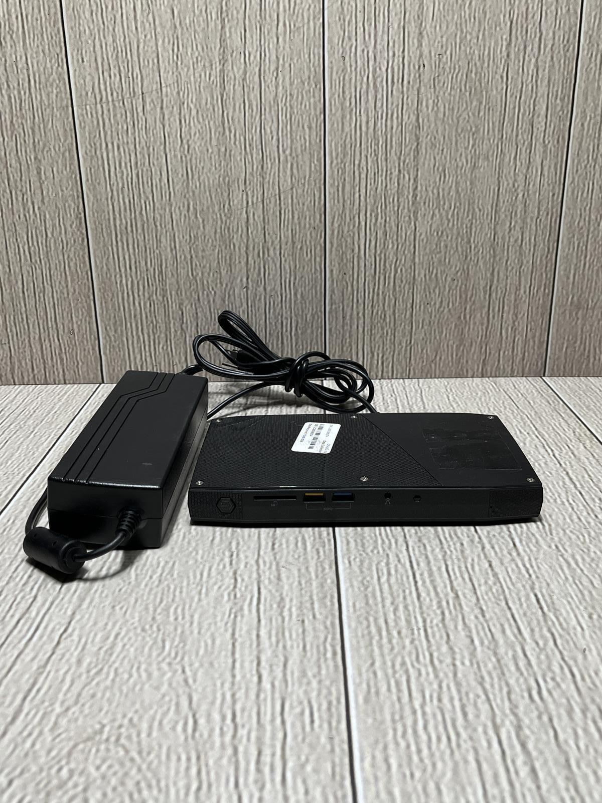 Intel NUC6i7KYK Mini PC Intel Core i7-6770HQ 8G Ram Win 10 Pro 250GB SSD NVMe