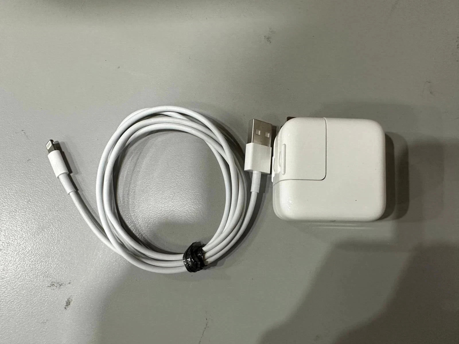 OEM Genuine 12W USB Power Adapter Charger For Apple iPhone iPad A2602 A2133 New
