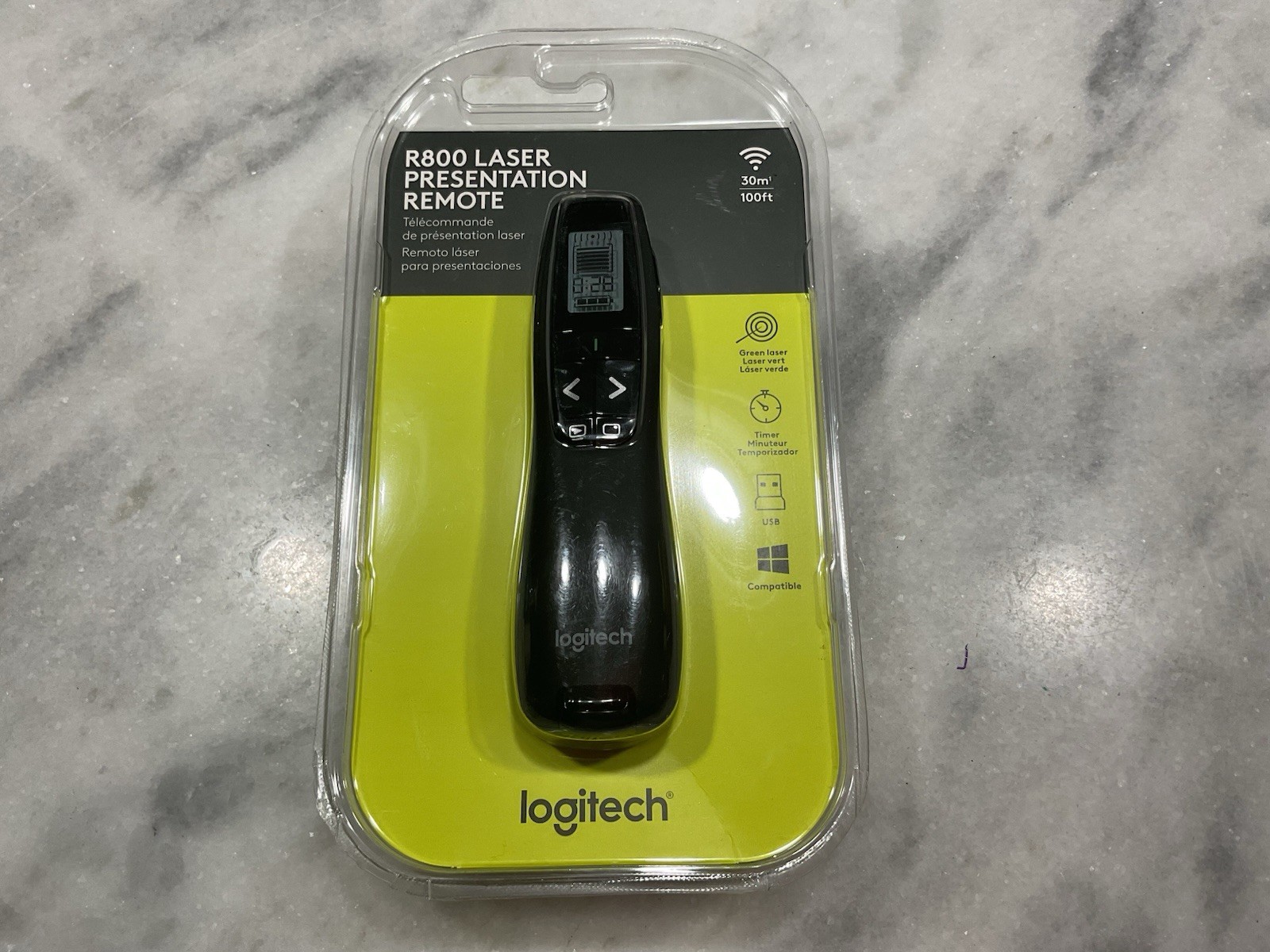 New Logitech R800 Laser Presentation Remote 910-001350