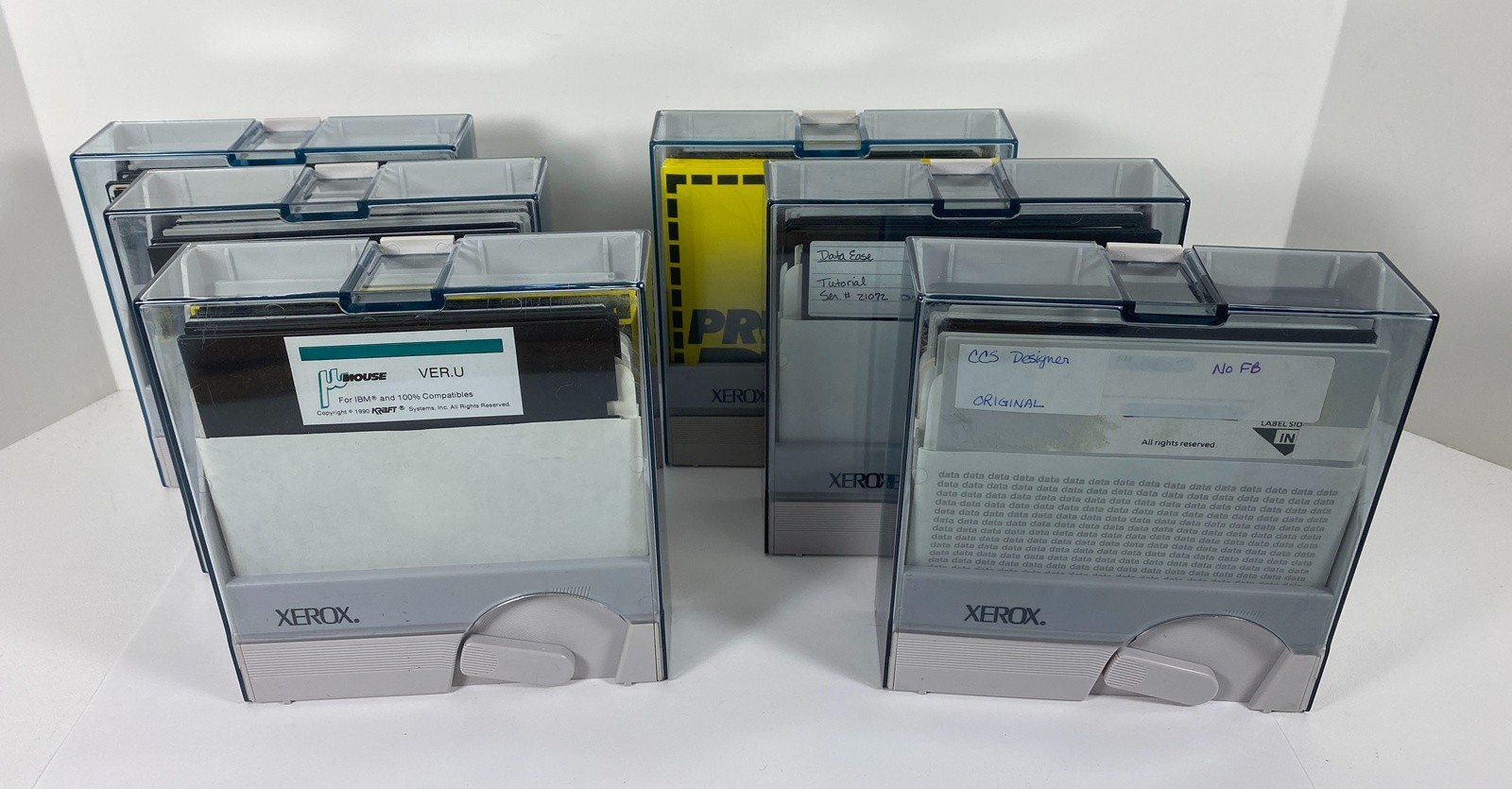 Lot of 90 Floppy Disks 5.25 Inch with 6 Xerox Articulating Cases Untested