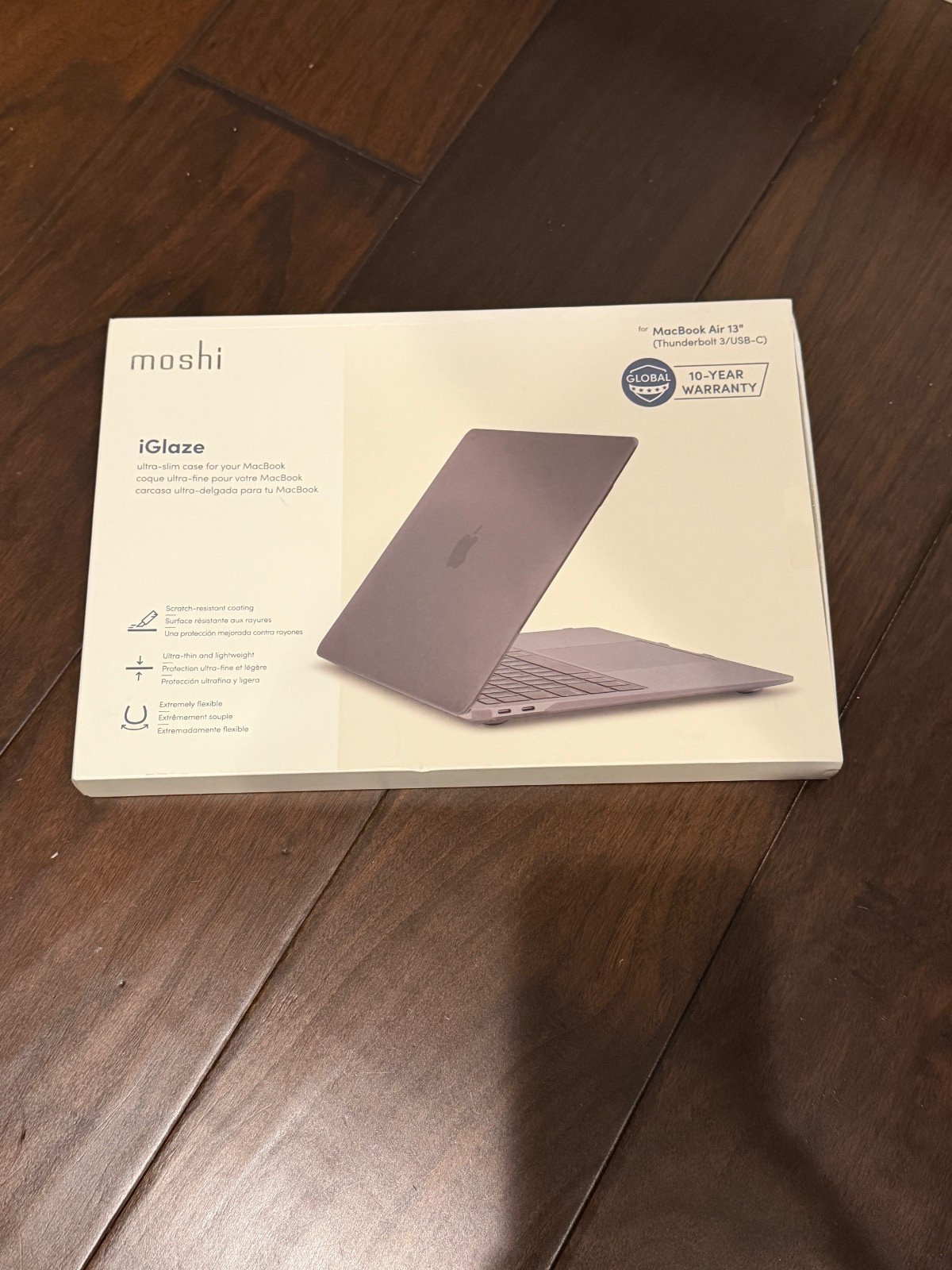 Moshi iGlaze Hardshell Case for 13.3" MacBook Air (Stealth Black) 99MO071007