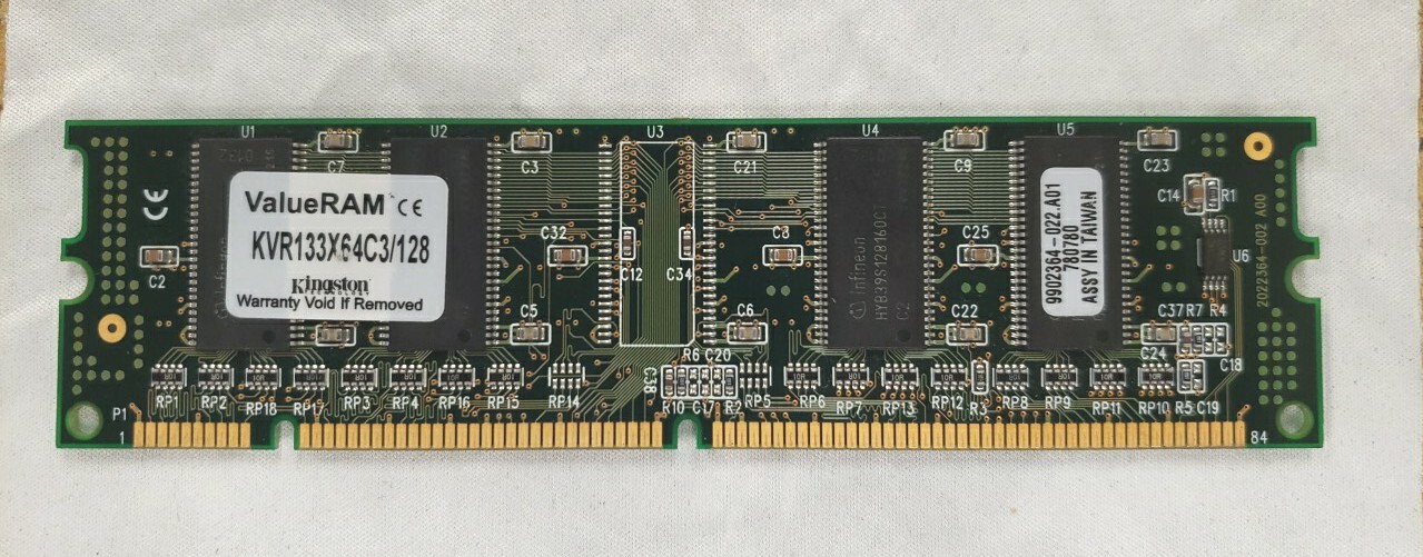 Kingston ValueRAM 128mb PC133 Memory Module KVR133X64C3/128