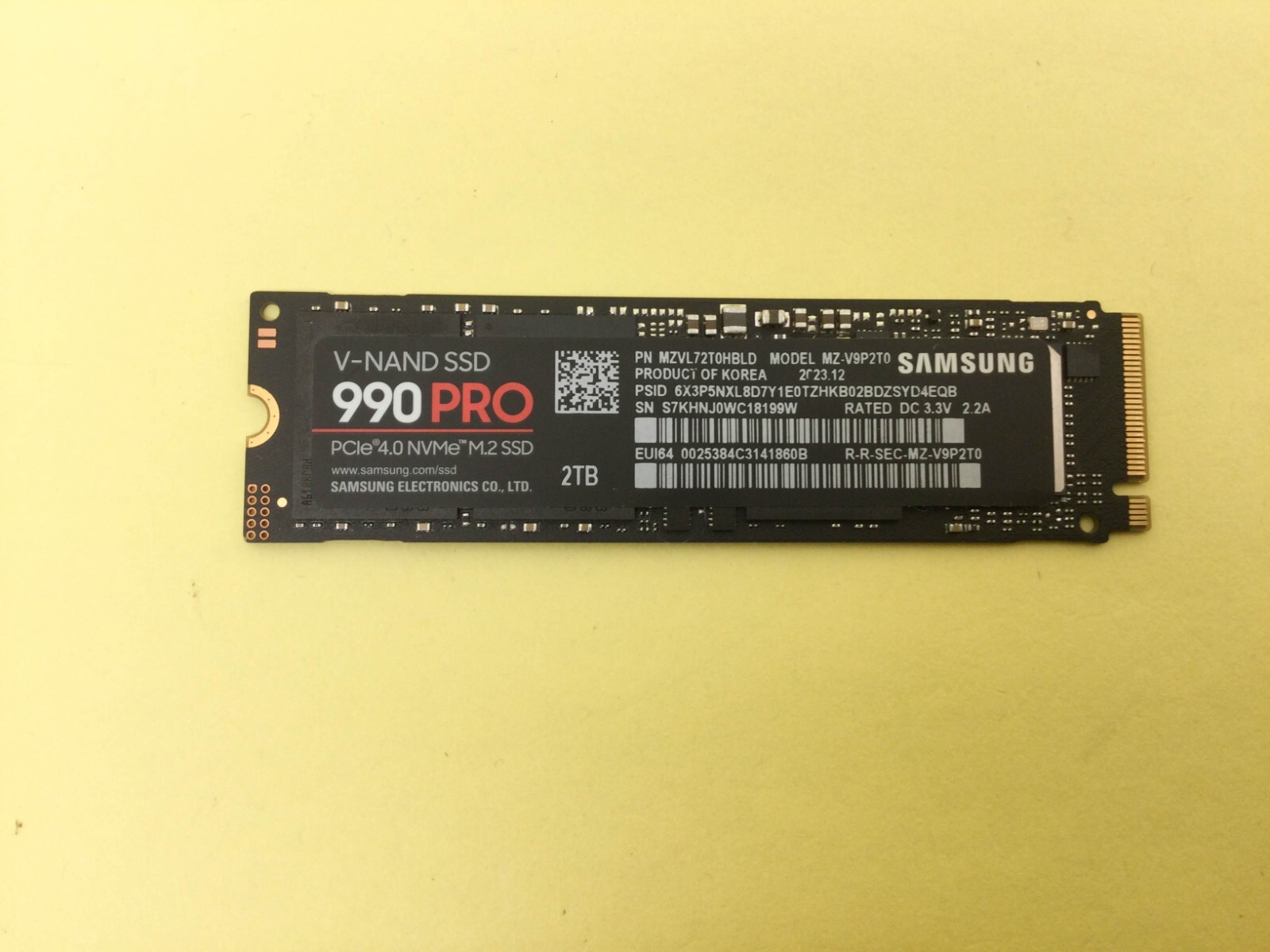 Samsung 990 PRO 2TB M.2 NVME PCIE 4.0 V-NAND Internal SSD MZ-V9P2T0