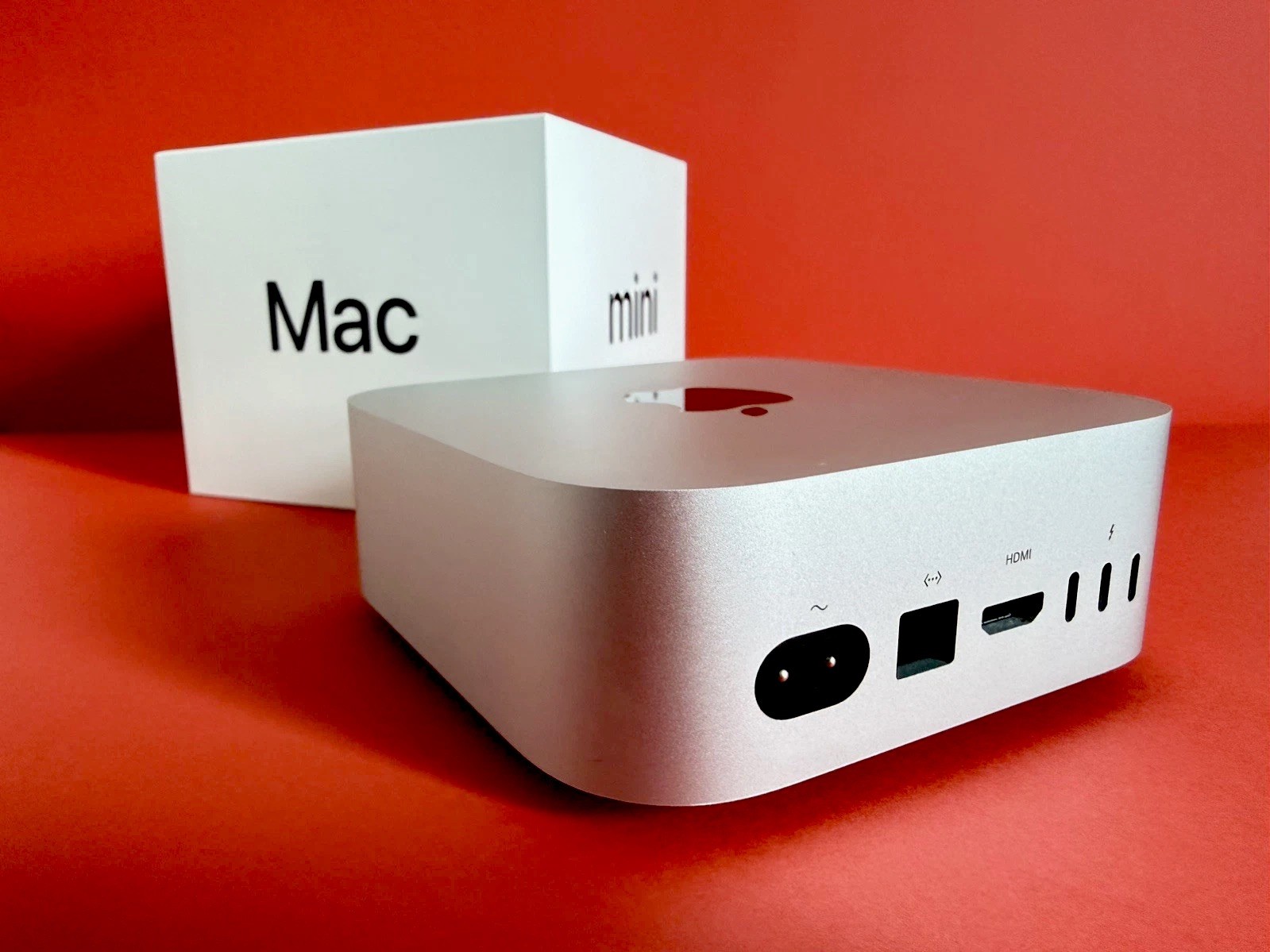 Apple Mac Mini 2024 M4 Pro 14-Core CPU 20-Core GPU 64GB 1TB Silver - Excellent