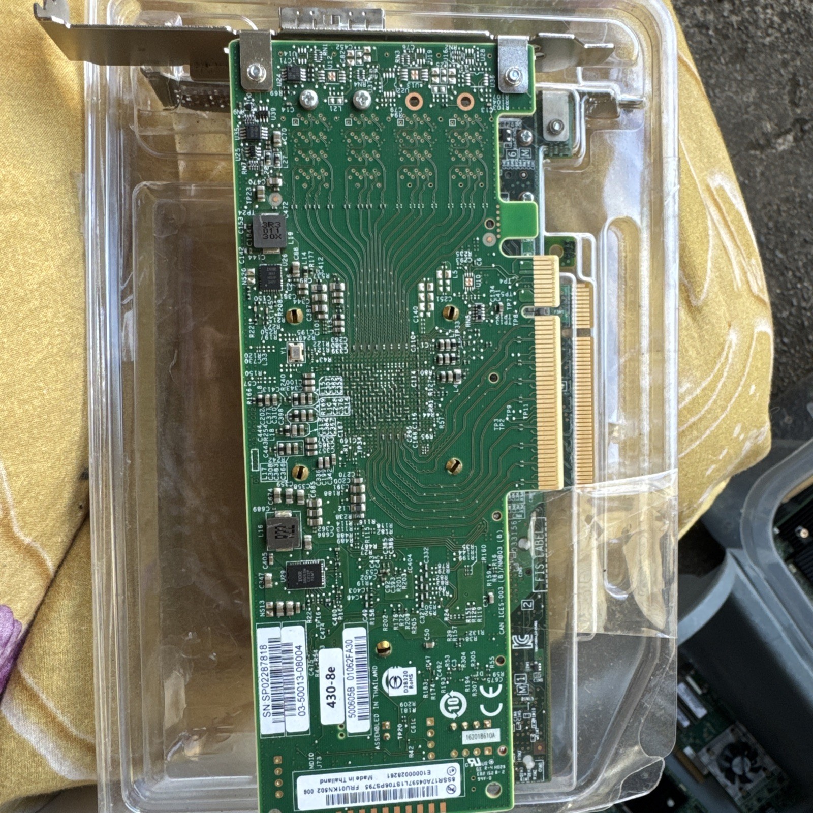 Lenovo 430-8e (LSI 9400-8e) 12Gbps SAS SATA External HBA P24 IT mode ZFS UNRAID
