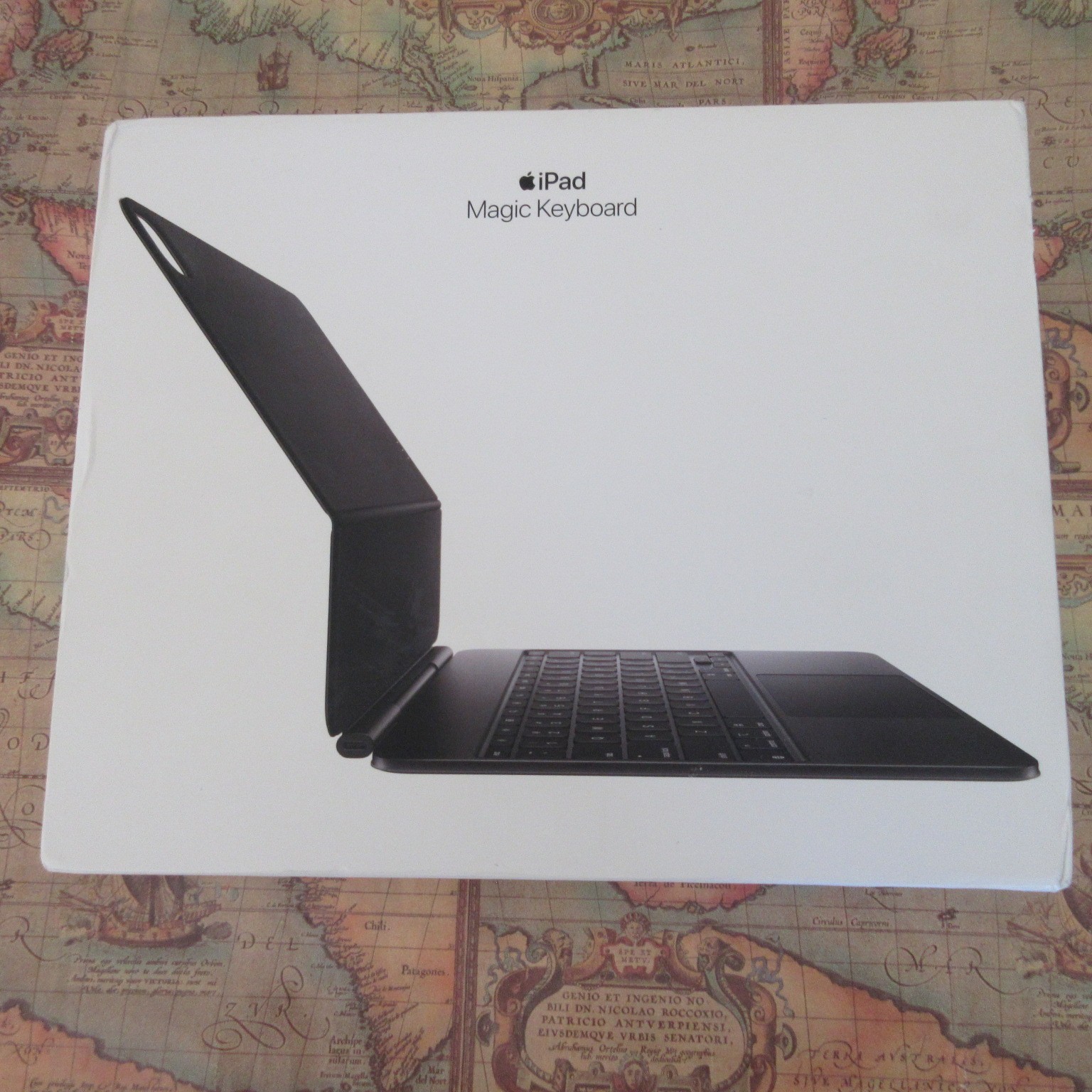 🍎 Authentic Apple MWR53LL/A Magic Keyboard For iPad Pro 13inch (M4)-A2974-Black