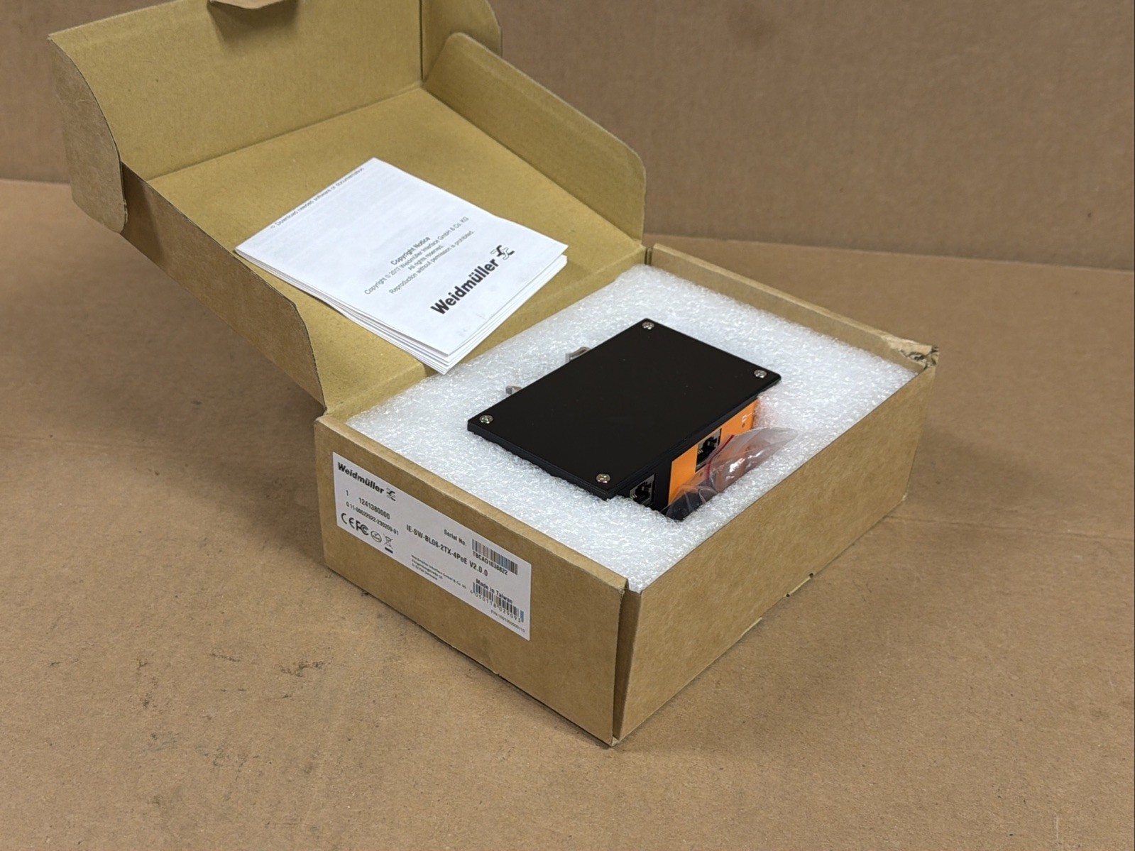Weidmuller IE-SW-BL06-2TX-4PoE 6 Port Ethernet Switch 1241380000 FAST SHIPPING