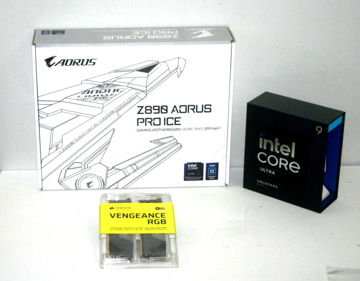 Intel Core Ultra 9 285K Gigabyte Aorus Z890 PRO ICE MoBo 32GB DDR5 Gaming Bundle