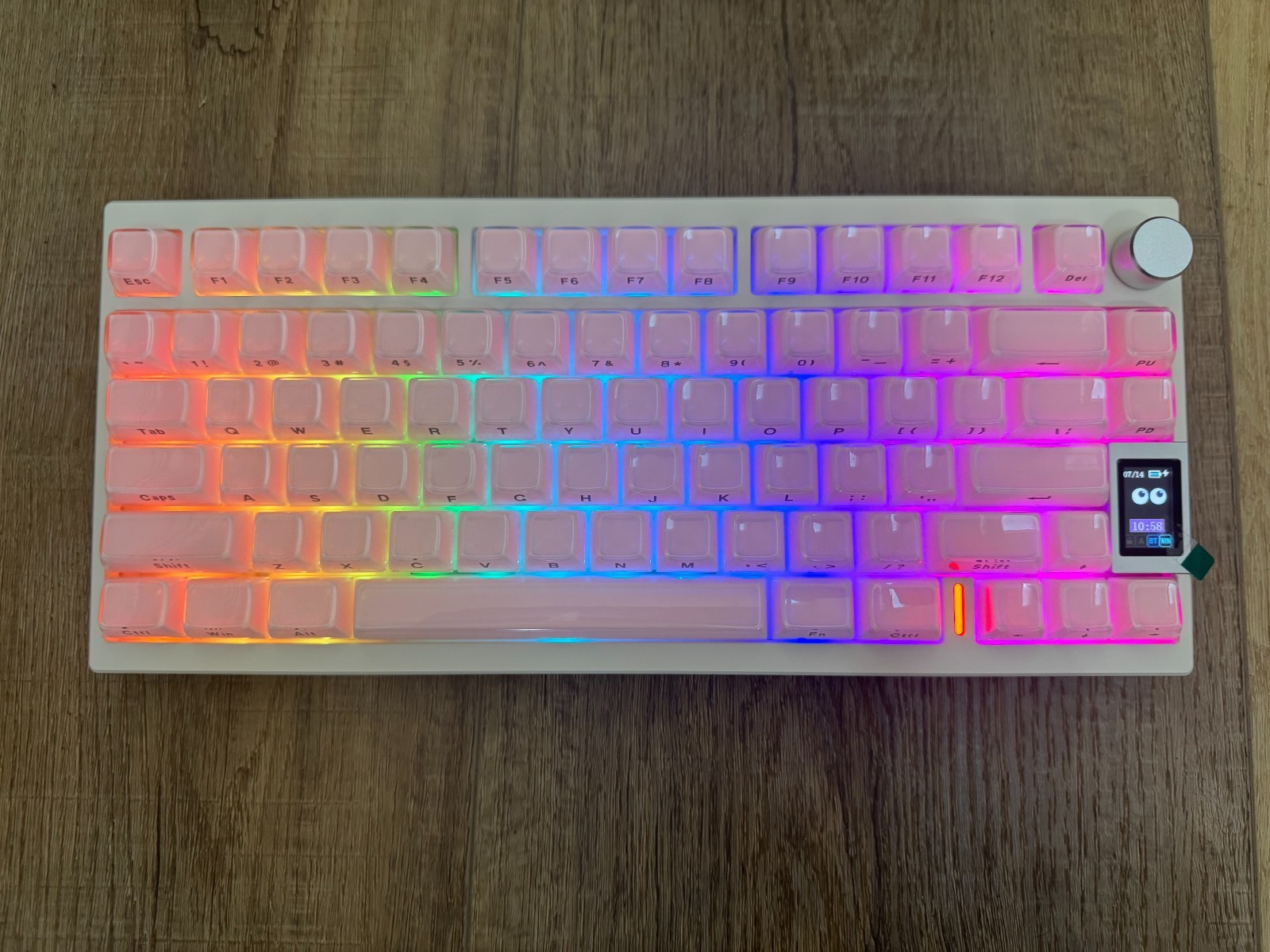 CUSTOM Wireless Mechanical Keyboard – Crystal Jelly Keycaps